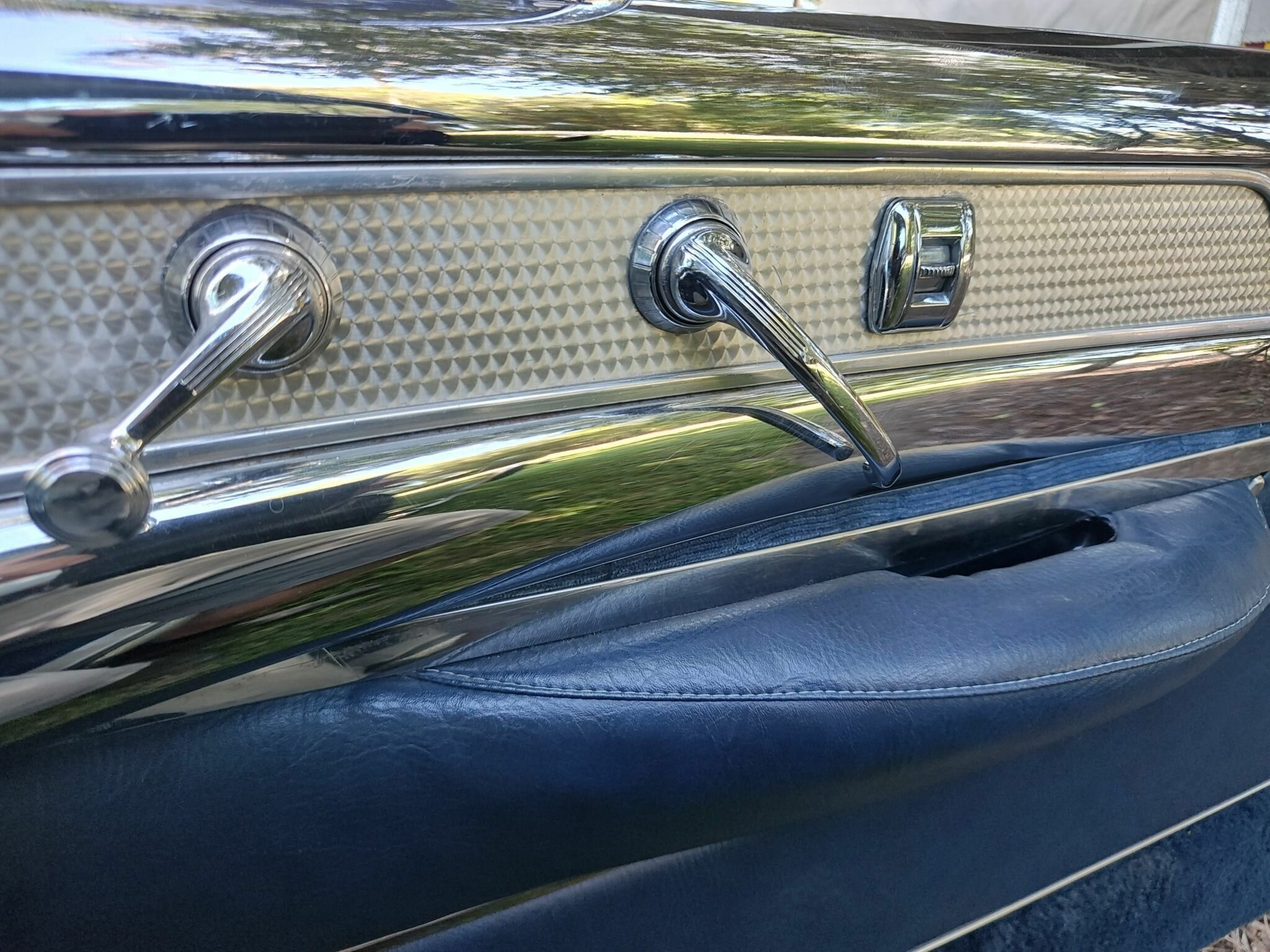 1954 BUICK ROADMASTER COUPE