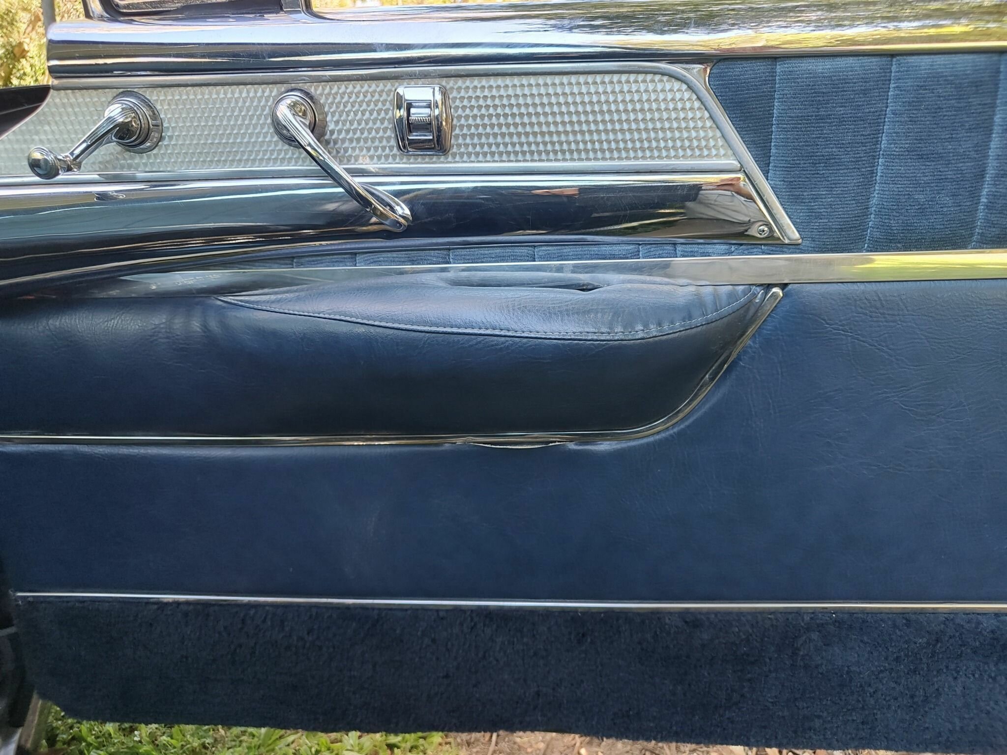 1954 BUICK ROADMASTER COUPE