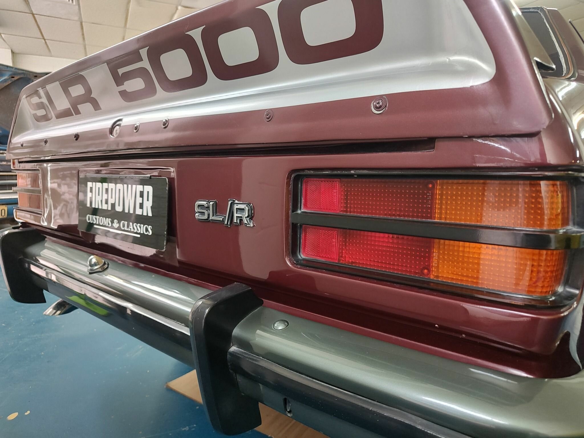1976 HOLDEN TORANA LX SL/R 5000 3 SP AUTOMATIC 4D SEDAN