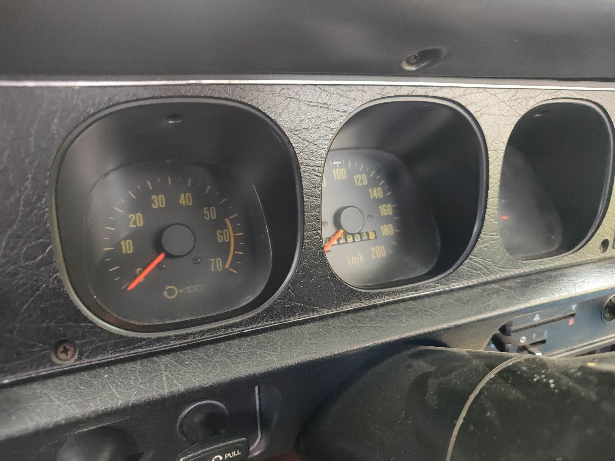 1976 HOLDEN TORANA LX SL/R 5000 3 SP AUTOMATIC 4D SEDAN