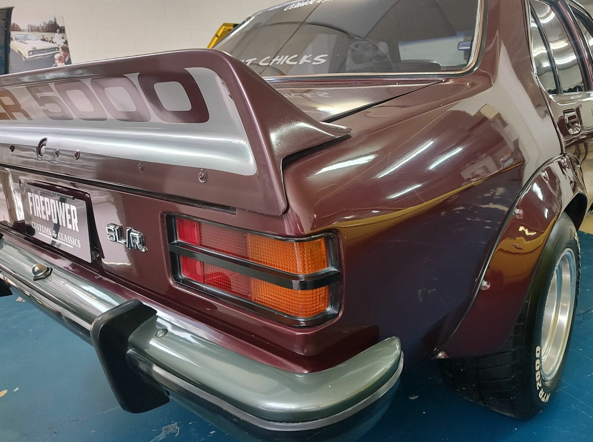 1976 HOLDEN TORANA LX SL/R 5000 3 SP AUTOMATIC 4D SEDAN