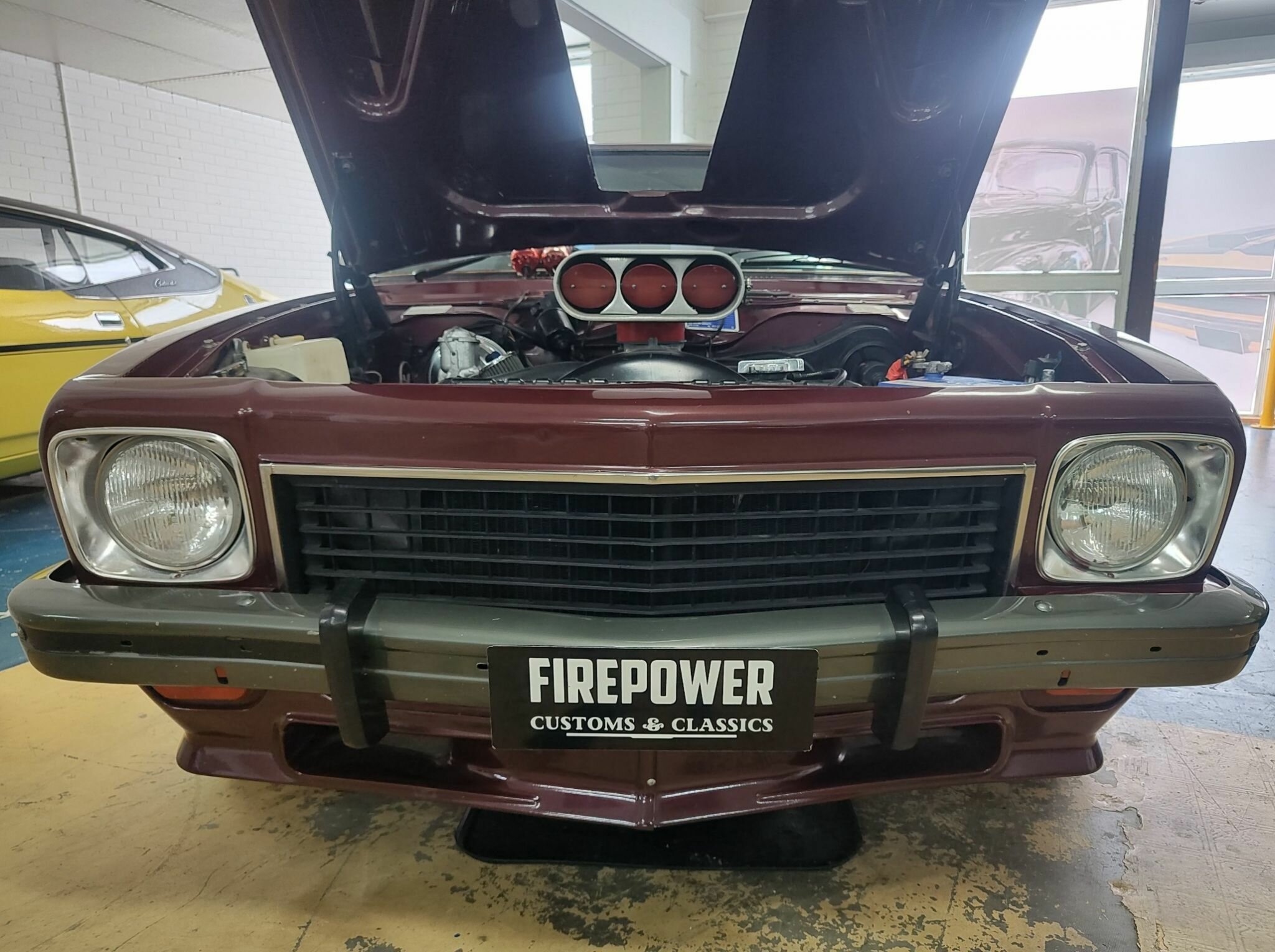 1976 HOLDEN TORANA LX SL/R 5000 3 SP AUTOMATIC 4D SEDAN