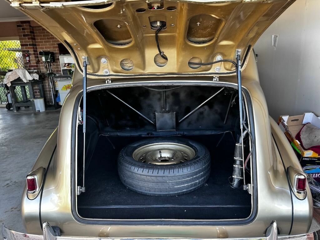 1937 BUICK CENTURY EIGHT AUTOMATIC SEDAN
