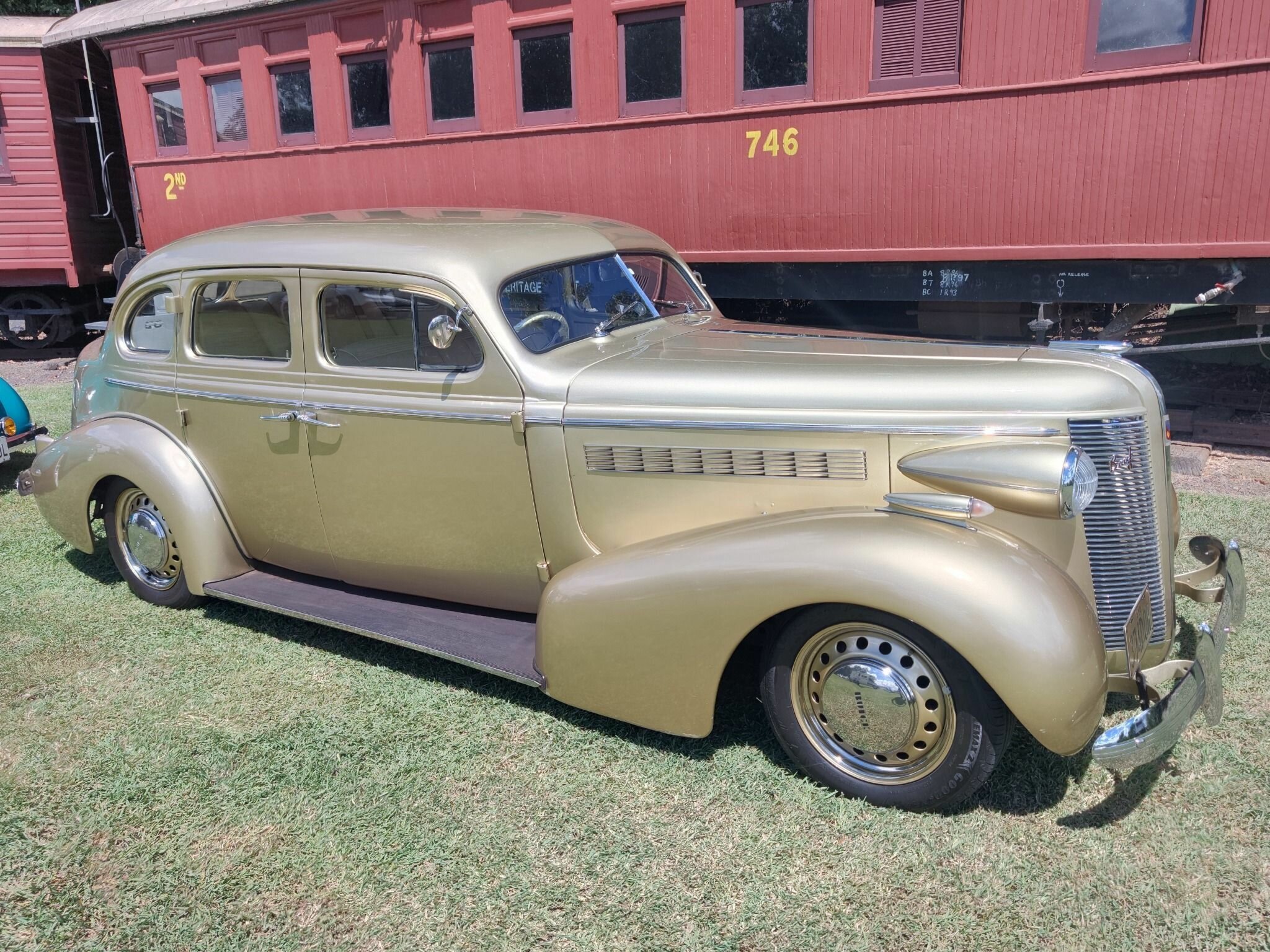 1937 BUICK CENTURY EIGHT AUTOMATIC SEDAN