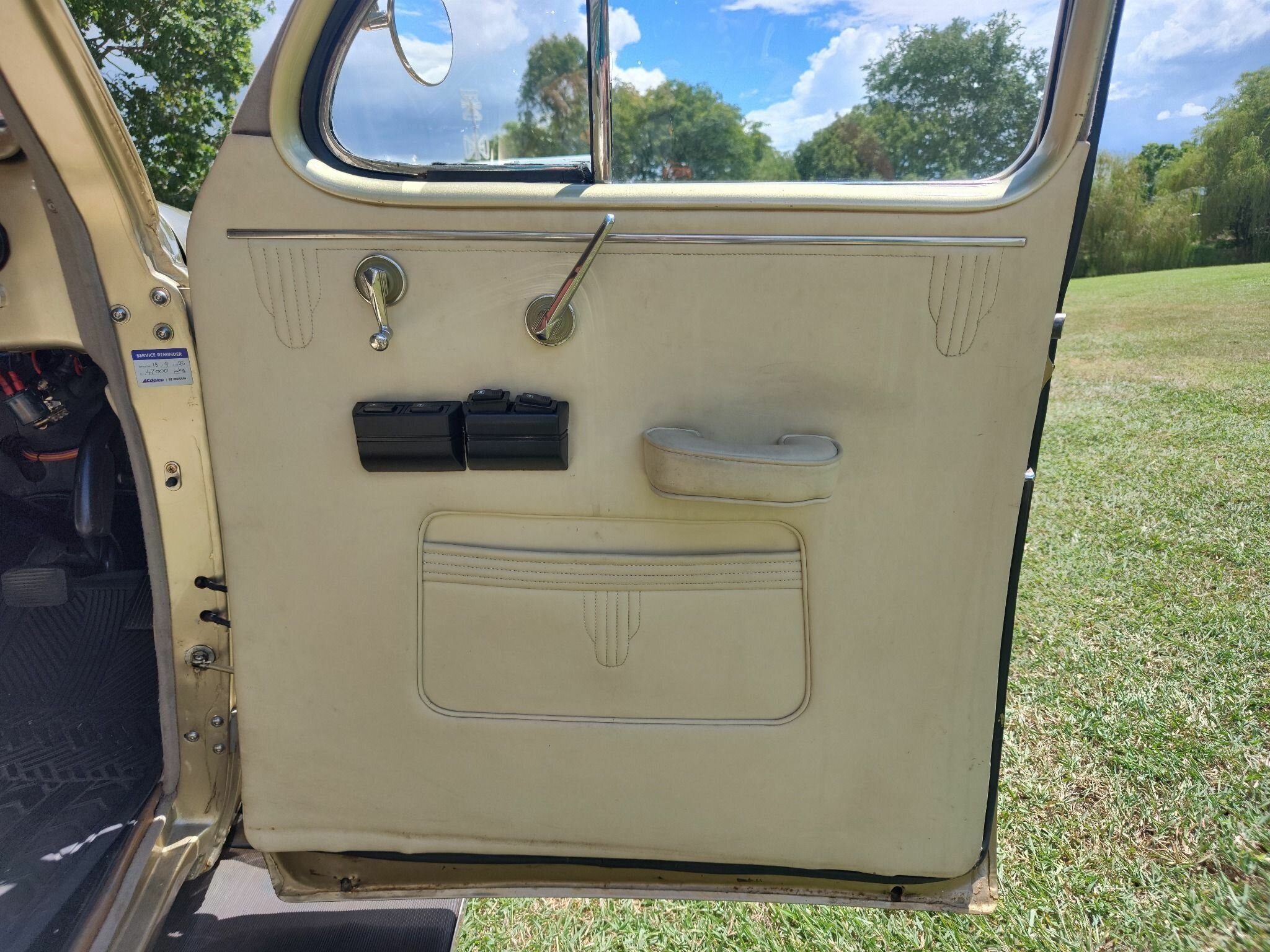 1937 BUICK CENTURY EIGHT AUTOMATIC SEDAN