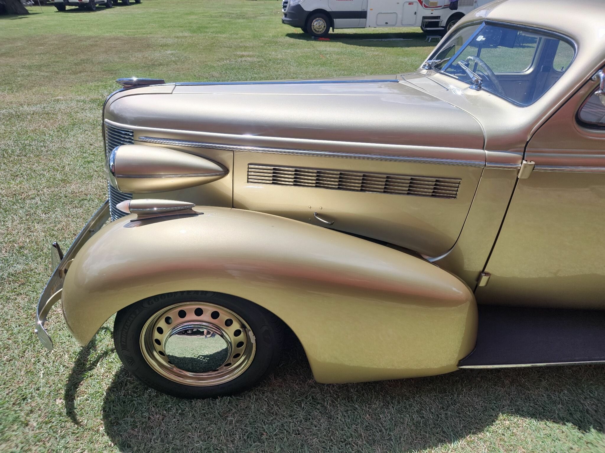 1937 BUICK CENTURY EIGHT AUTOMATIC SEDAN