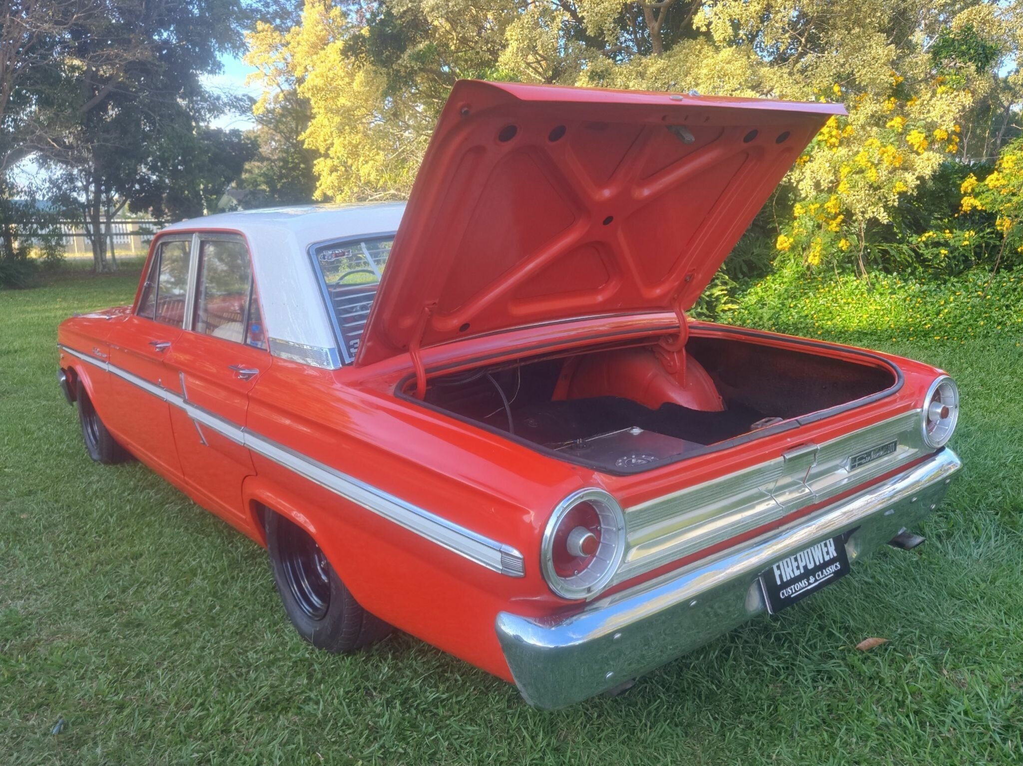 1964 FORD FAIRLANE 500 3 SP AUTOMATIC 4D SEDAN