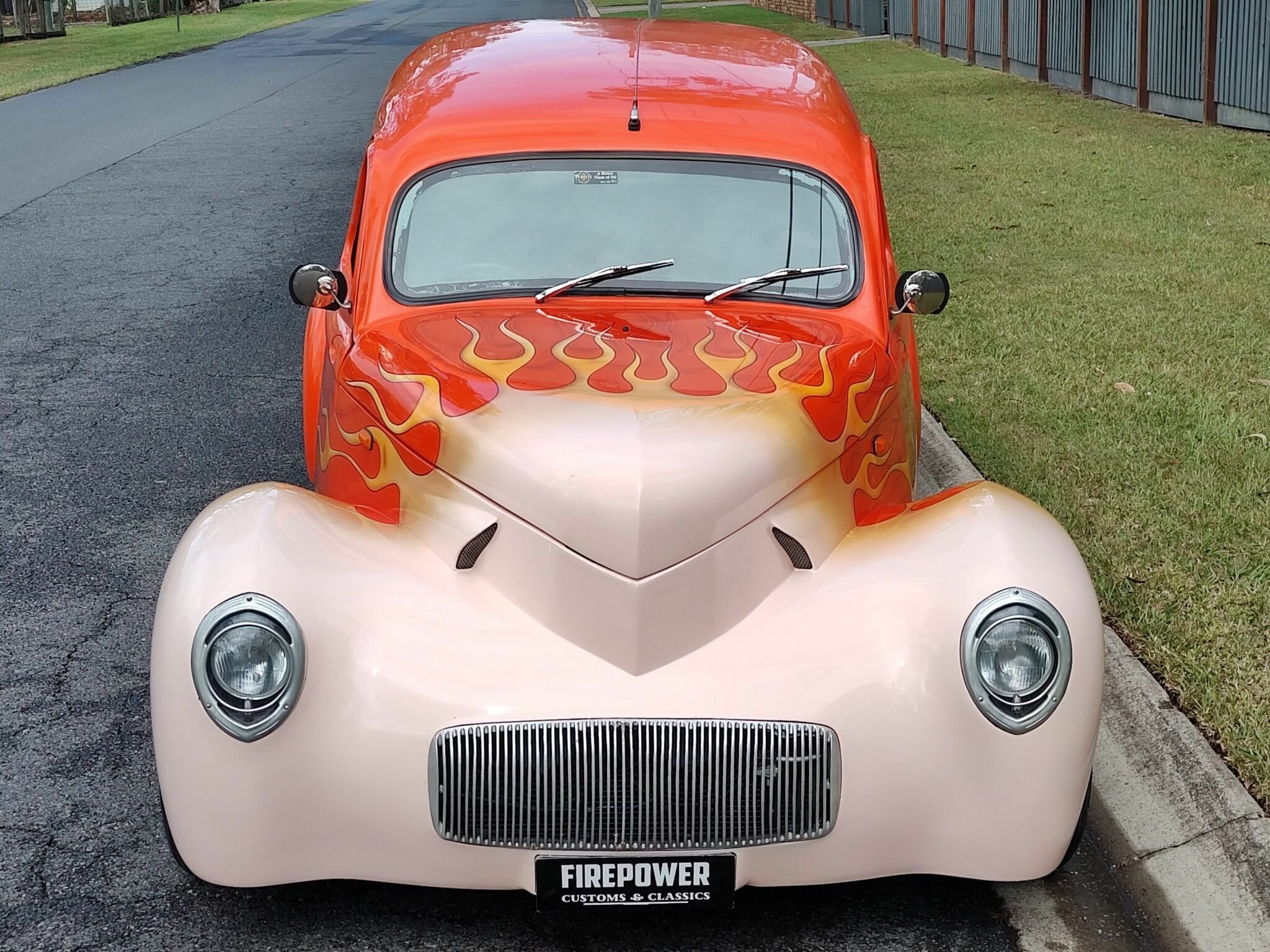 2018 WILLEZE CUSTOM AUTOMATIC 2D VAN