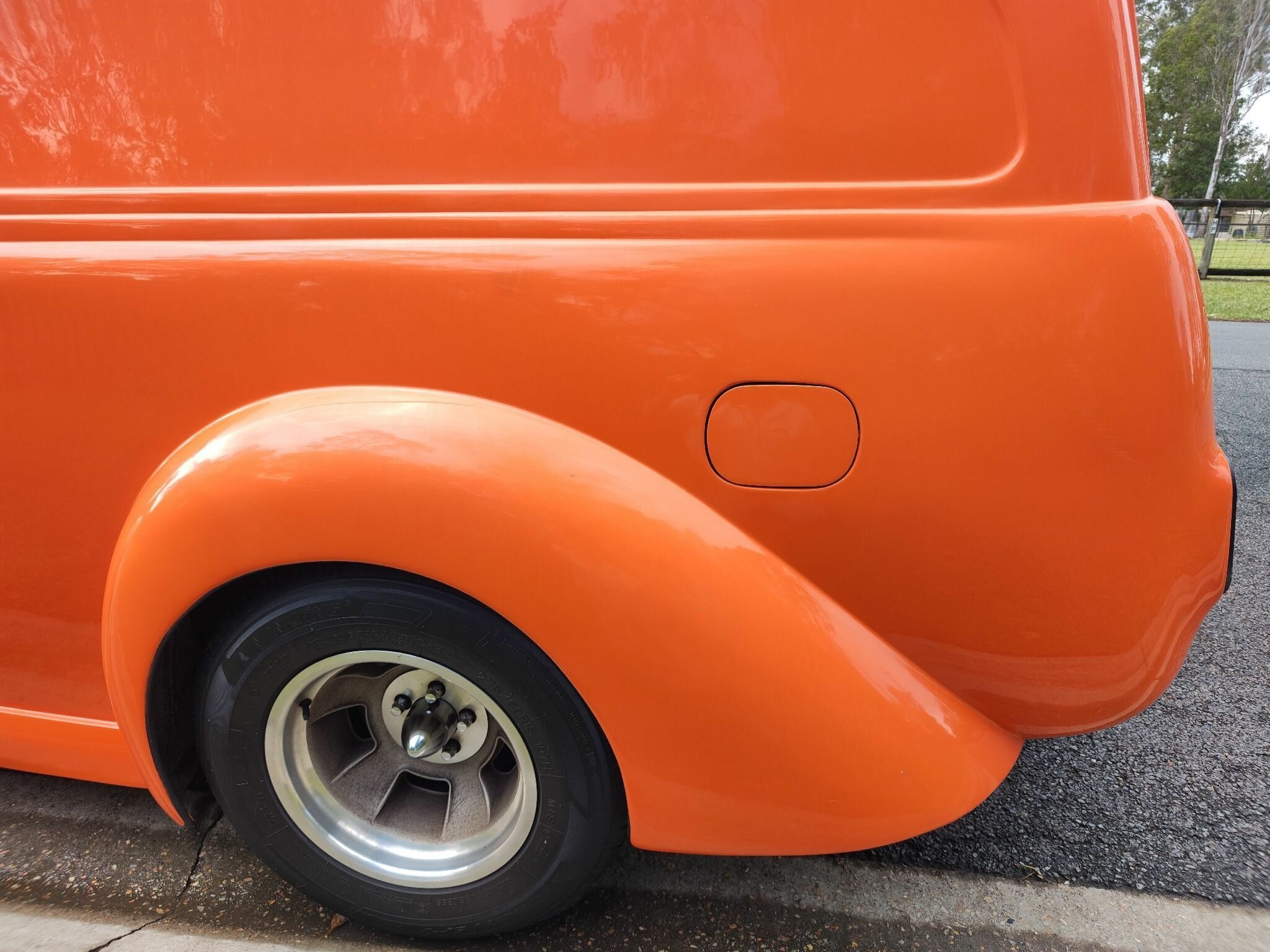2018 WILLEZE CUSTOM AUTOMATIC 2D VAN