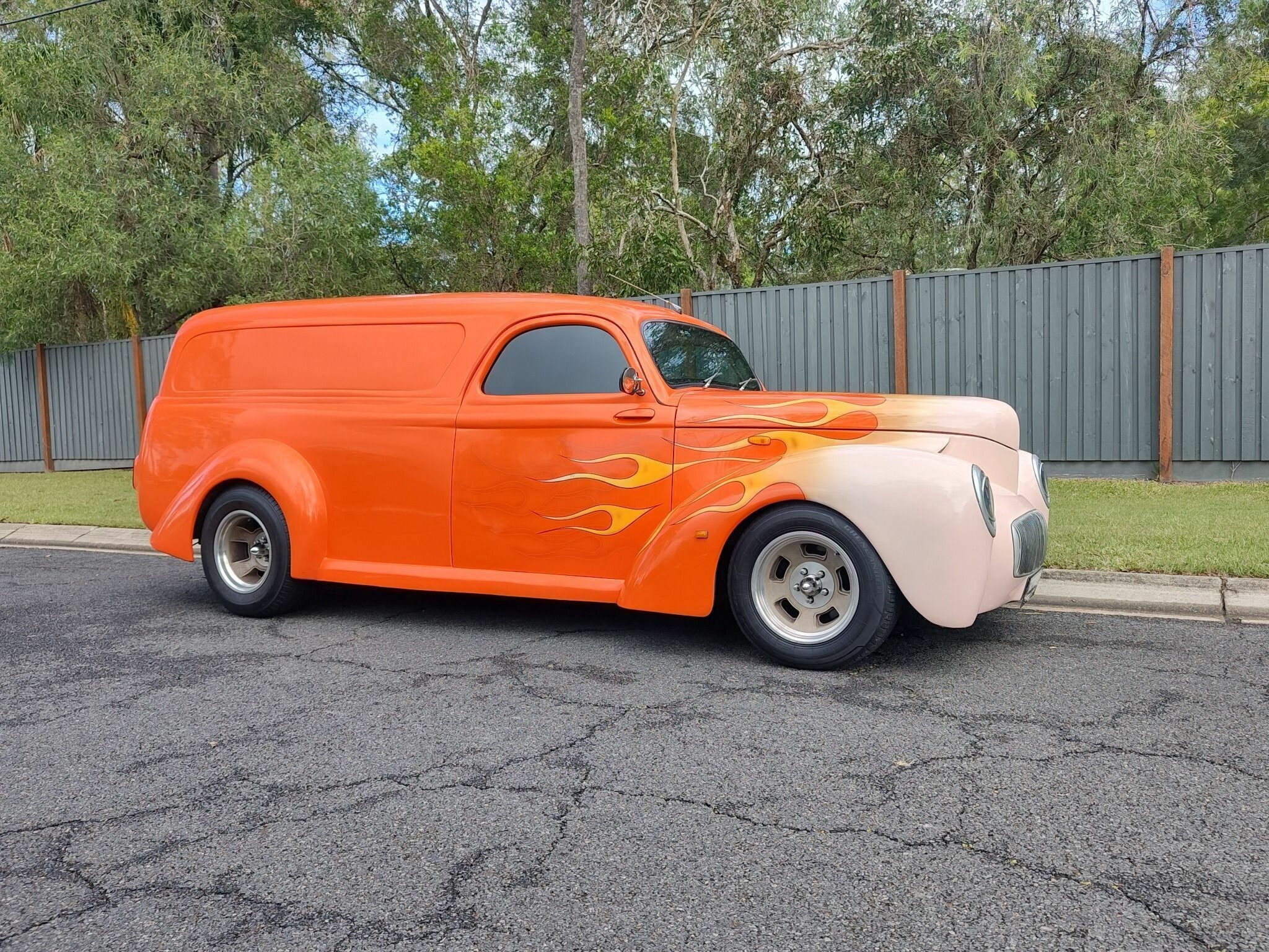 2018 WILLEZE CUSTOM AUTOMATIC 2D VAN