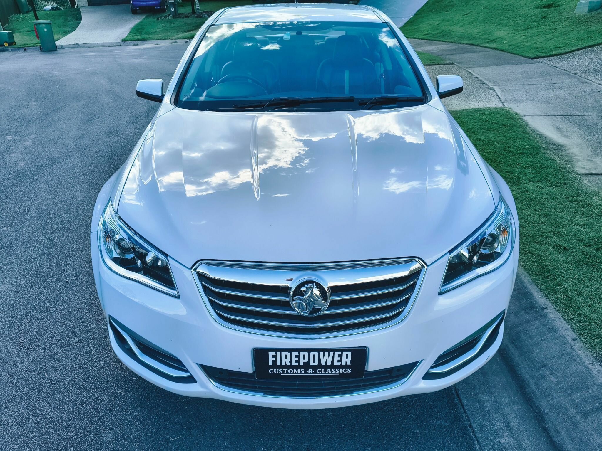 2016 HOLDEN CALAIS VF II 6 SP AUTOMATIC 4D SEDAN
