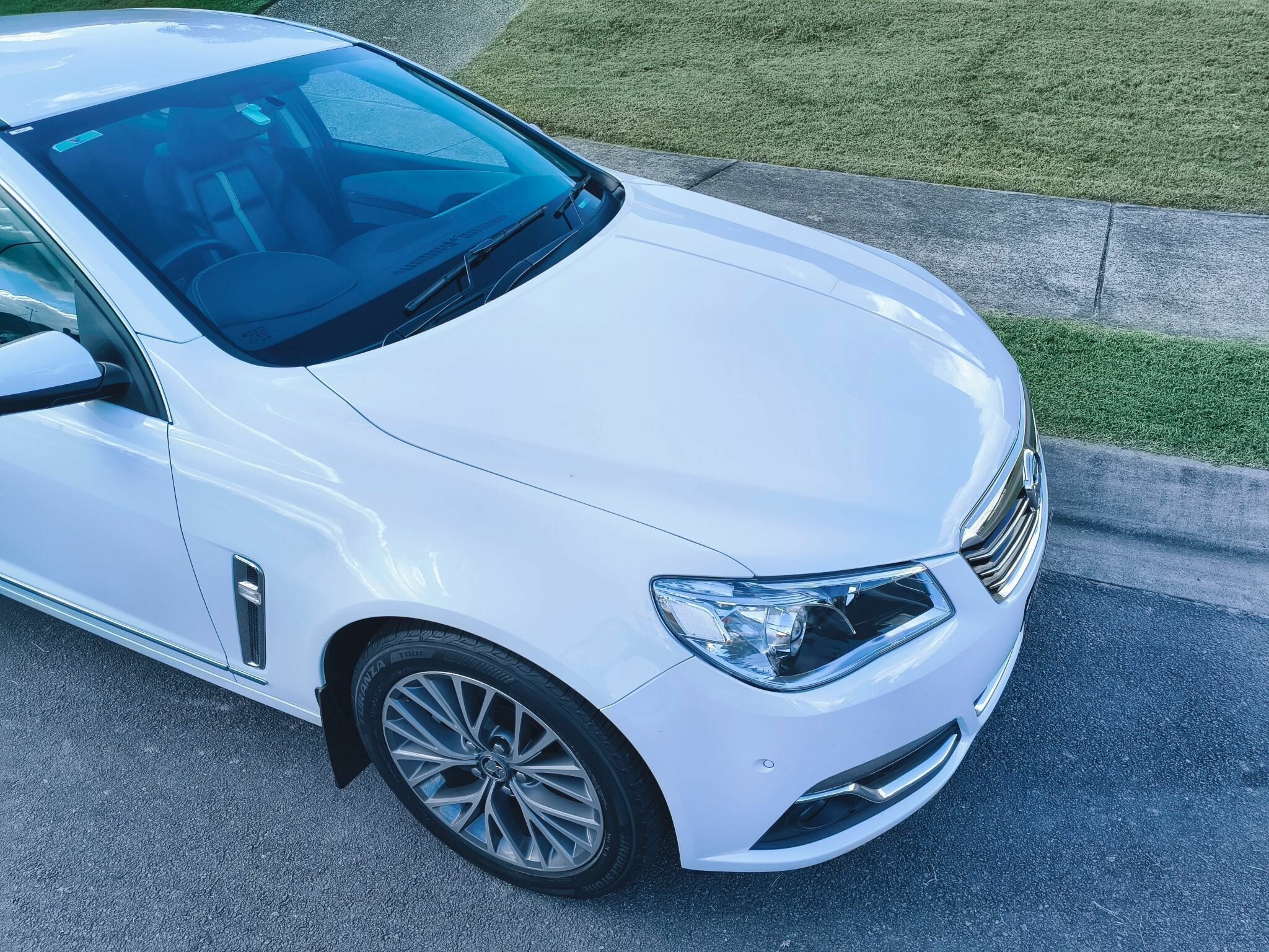 2016 HOLDEN CALAIS VF II 6 SP AUTOMATIC 4D SEDAN