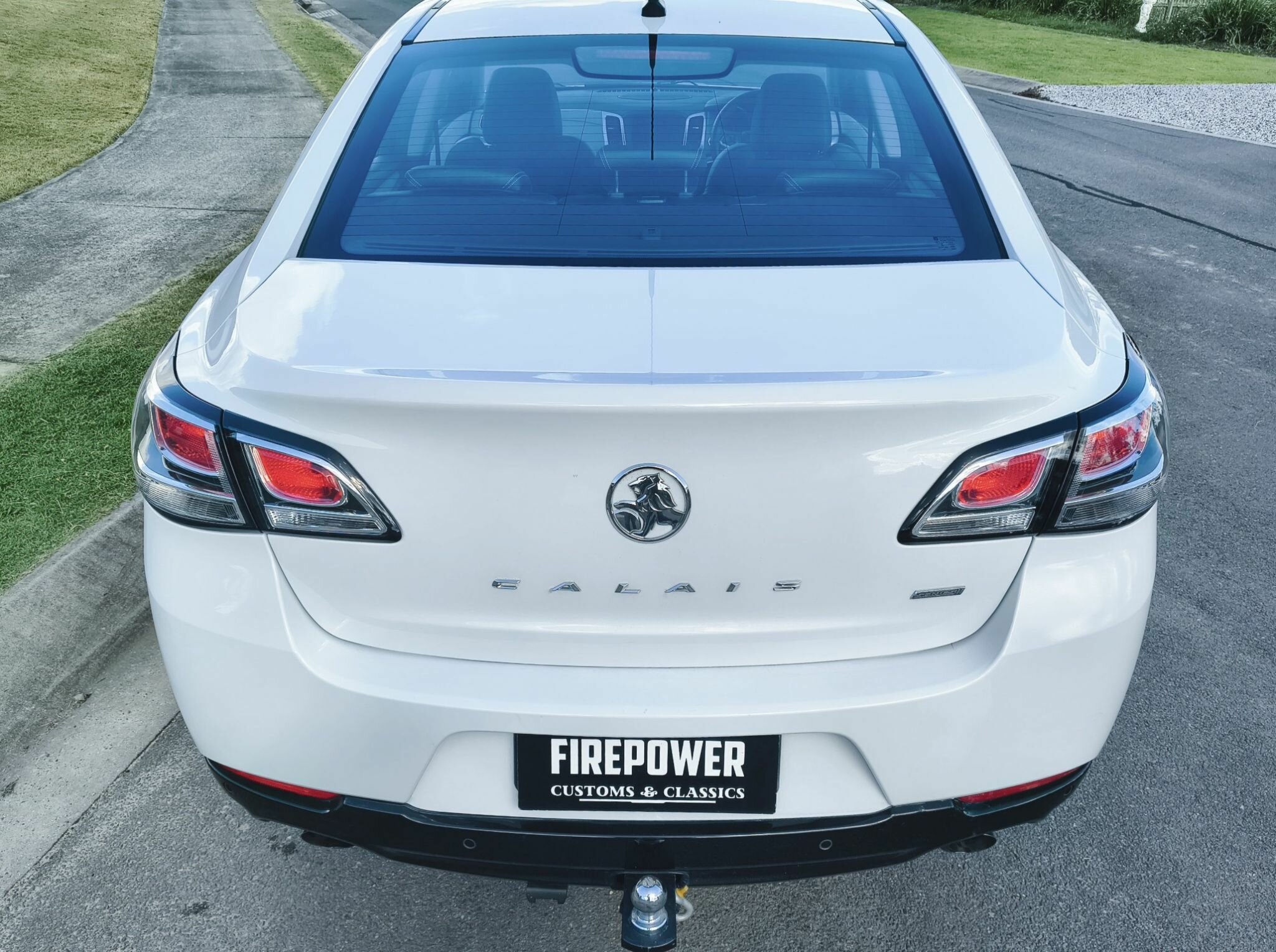 2016 HOLDEN CALAIS VF II 6 SP AUTOMATIC 4D SEDAN