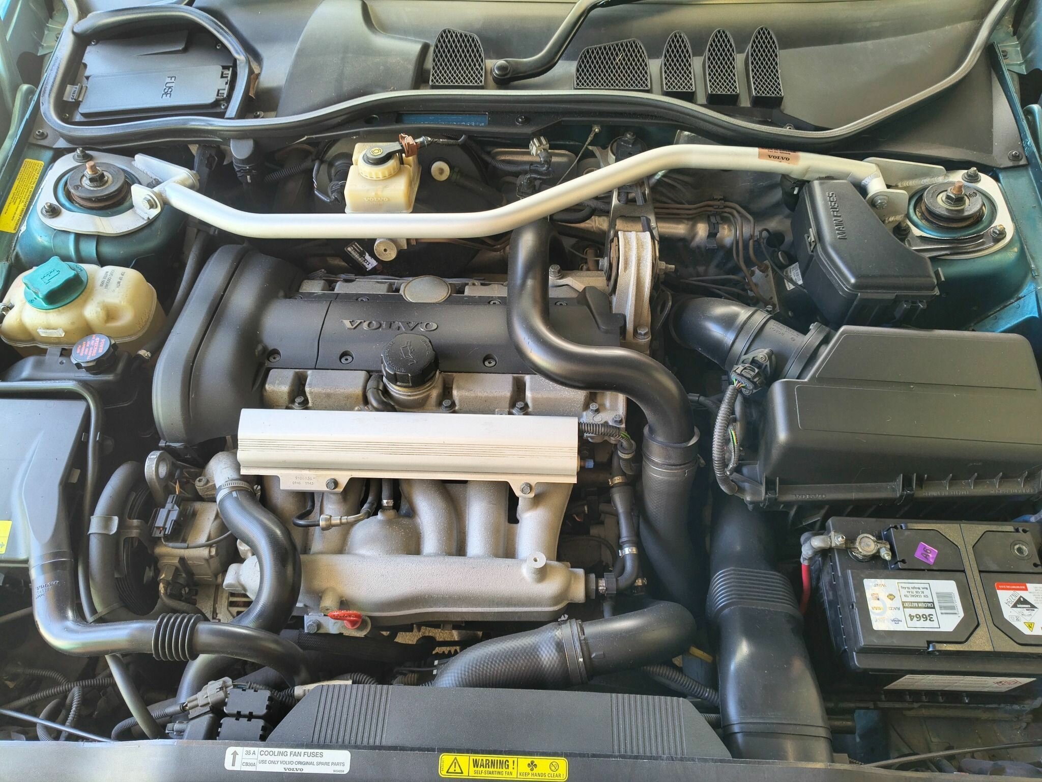 2000 VOLVO C70 2.4T 4 SP AUTOMATIC 2D CONVERTIBLE