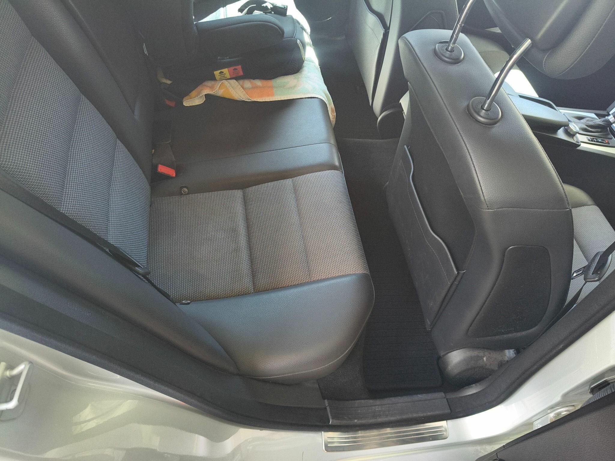 2009 MERCEDES-BENZ C200 W204 KOMPRESSOR AVANTGARDE SE 5 SP AUTOMATIC TIPSHIFT 4D SEDAN