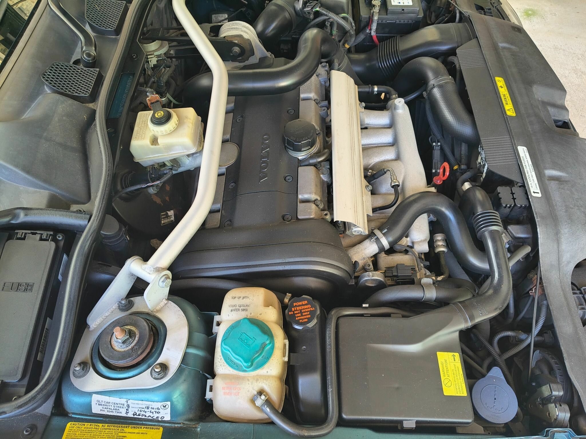2000 VOLVO C70 2.4T 4 SP AUTOMATIC 2D CONVERTIBLE