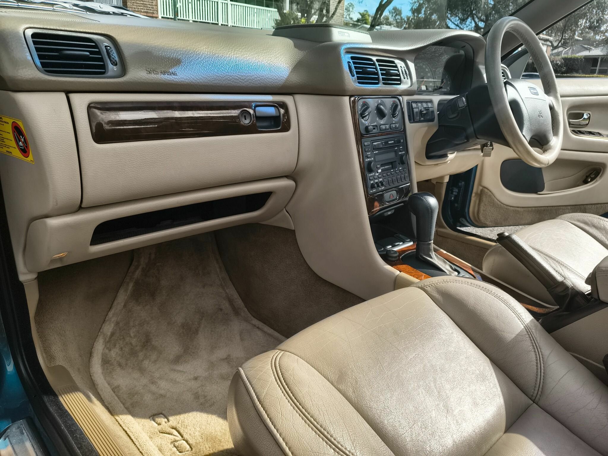 2000 VOLVO C70 2.4T 4 SP AUTOMATIC 2D CONVERTIBLE