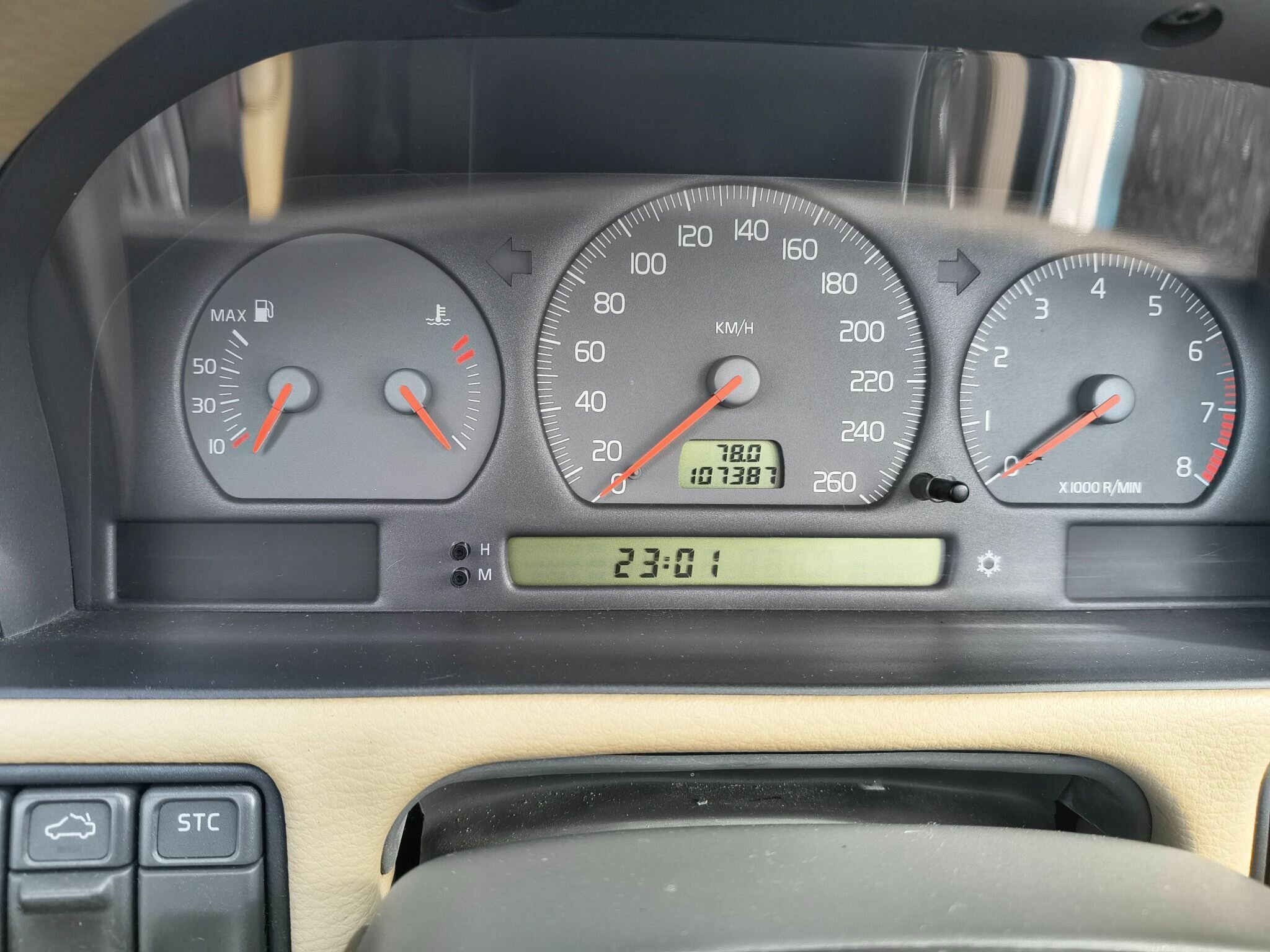 2000 VOLVO C70 2.4T 4 SP AUTOMATIC 2D CONVERTIBLE