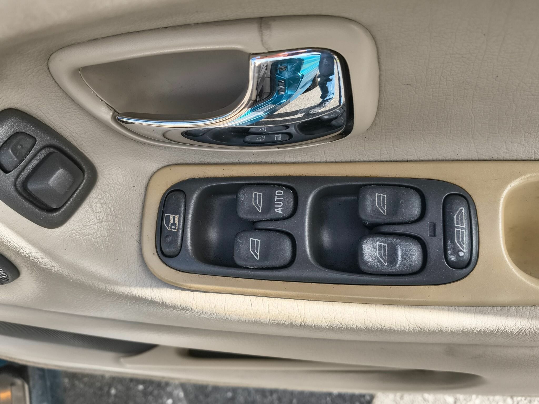 2000 VOLVO C70 2.4T 4 SP AUTOMATIC 2D CONVERTIBLE