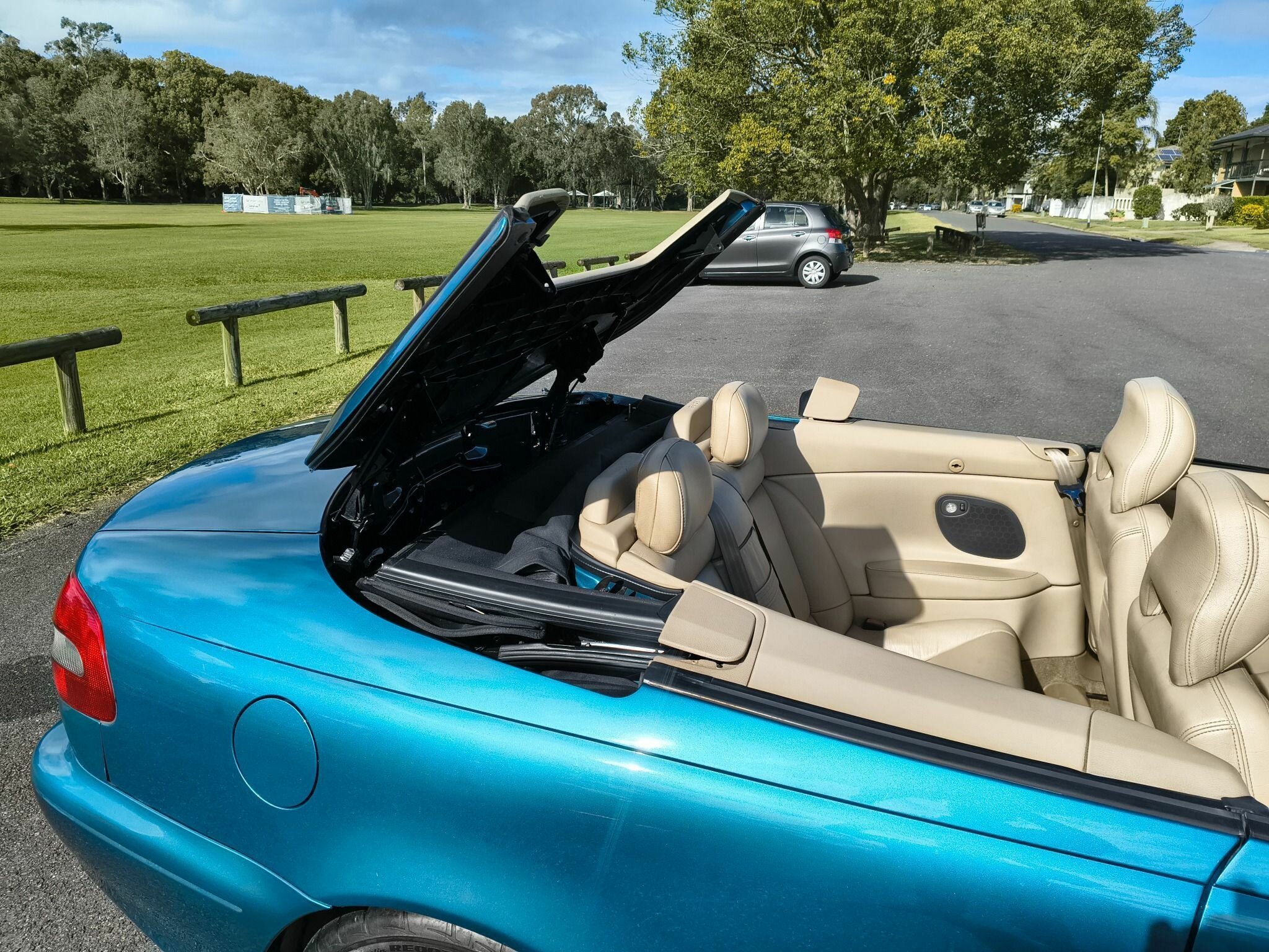 2000 VOLVO C70 2.4T 4 SP AUTOMATIC 2D CONVERTIBLE