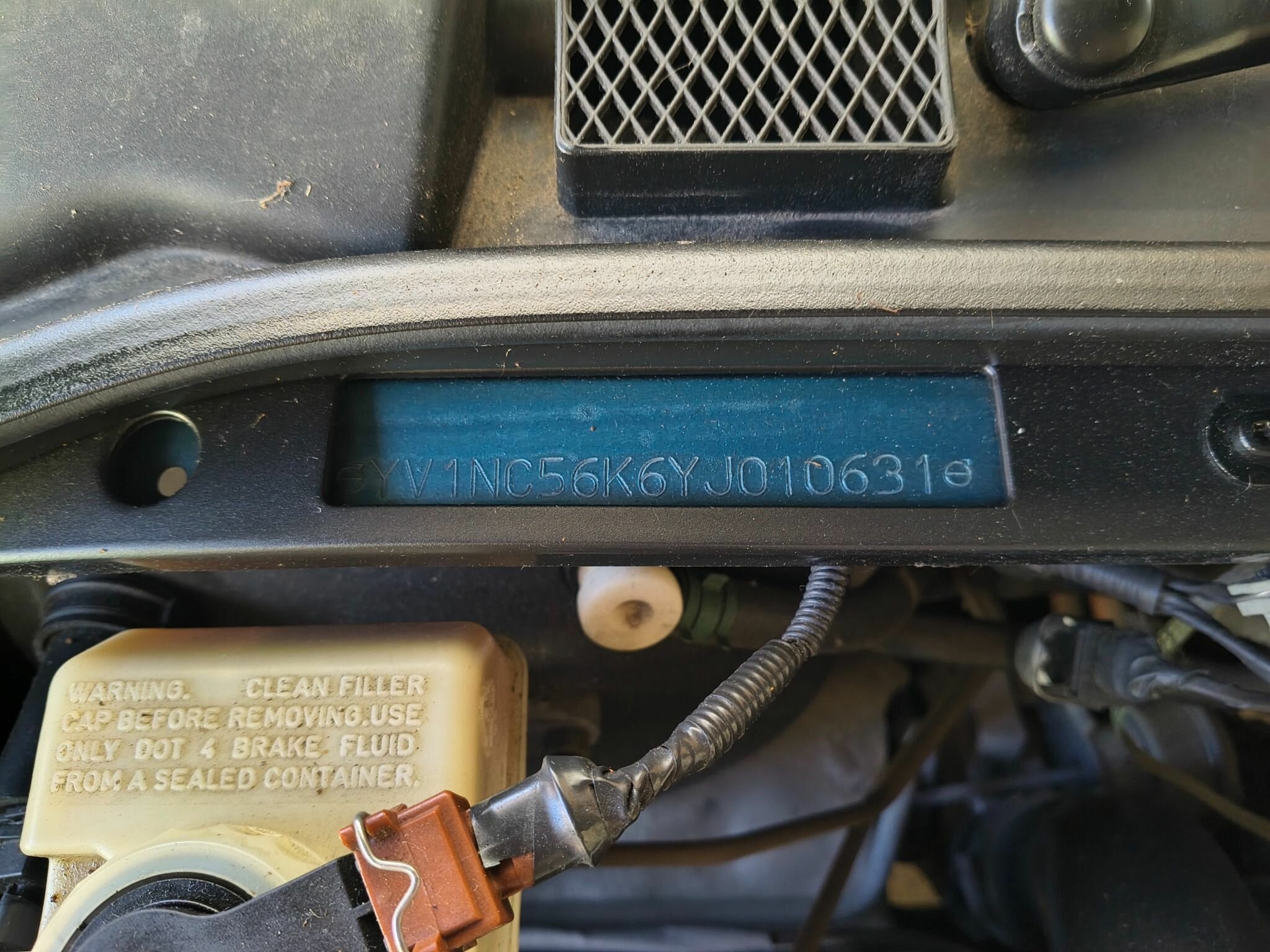 2000 VOLVO C70 2.4T 4 SP AUTOMATIC 2D CONVERTIBLE