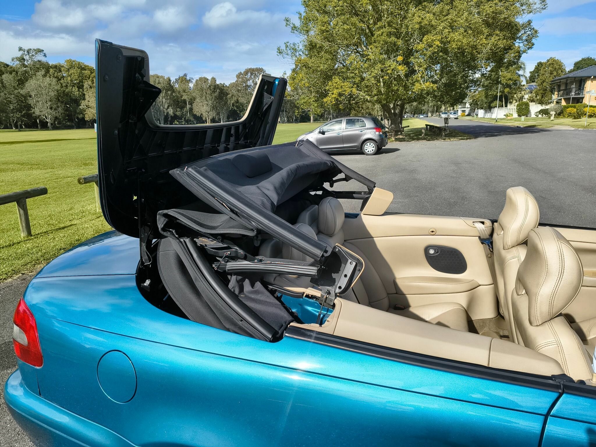 2000 VOLVO C70 2.4T 4 SP AUTOMATIC 2D CONVERTIBLE