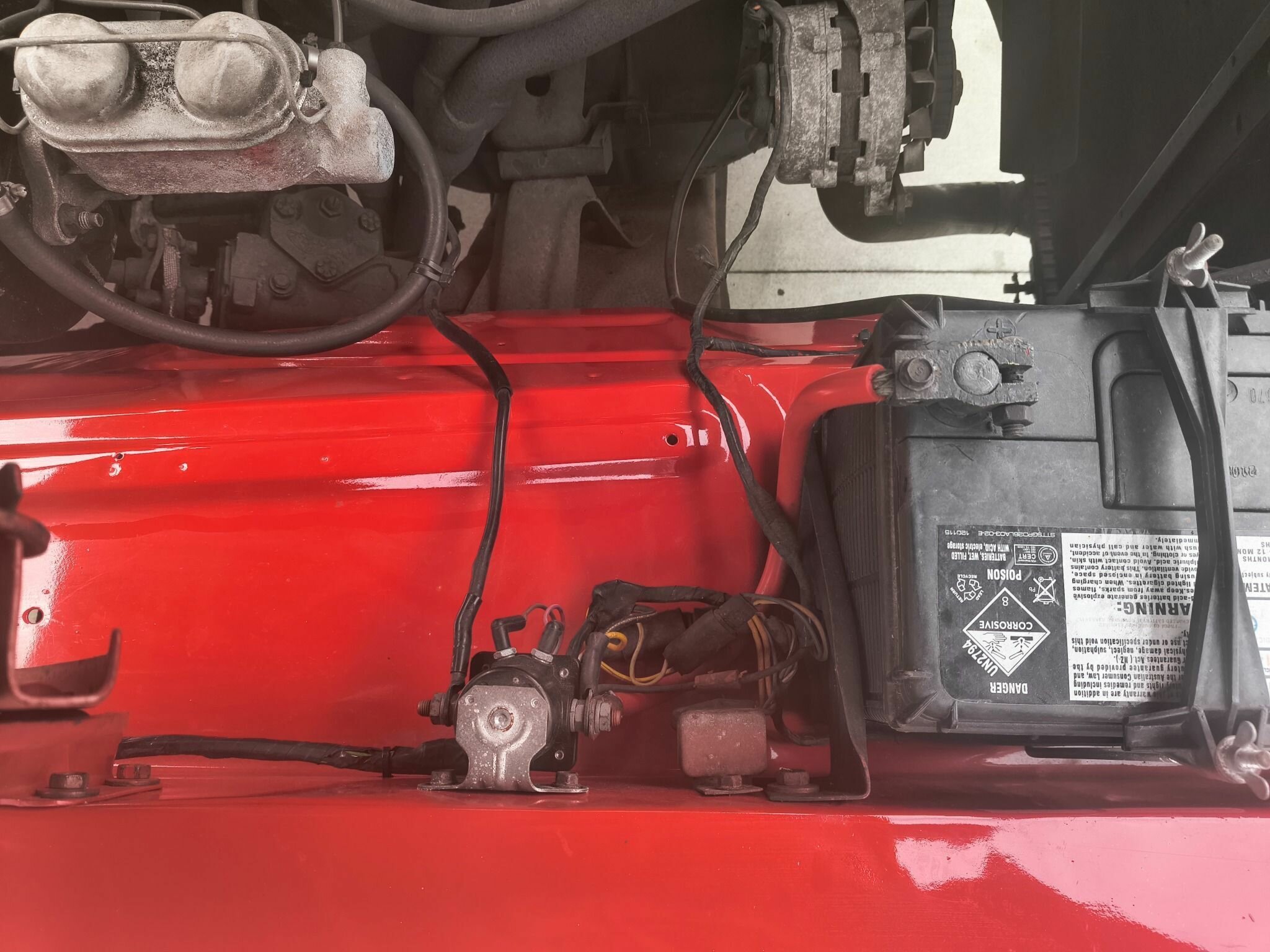 1972 FORD F250 4 SP MANUAL C/CHAS TRAY