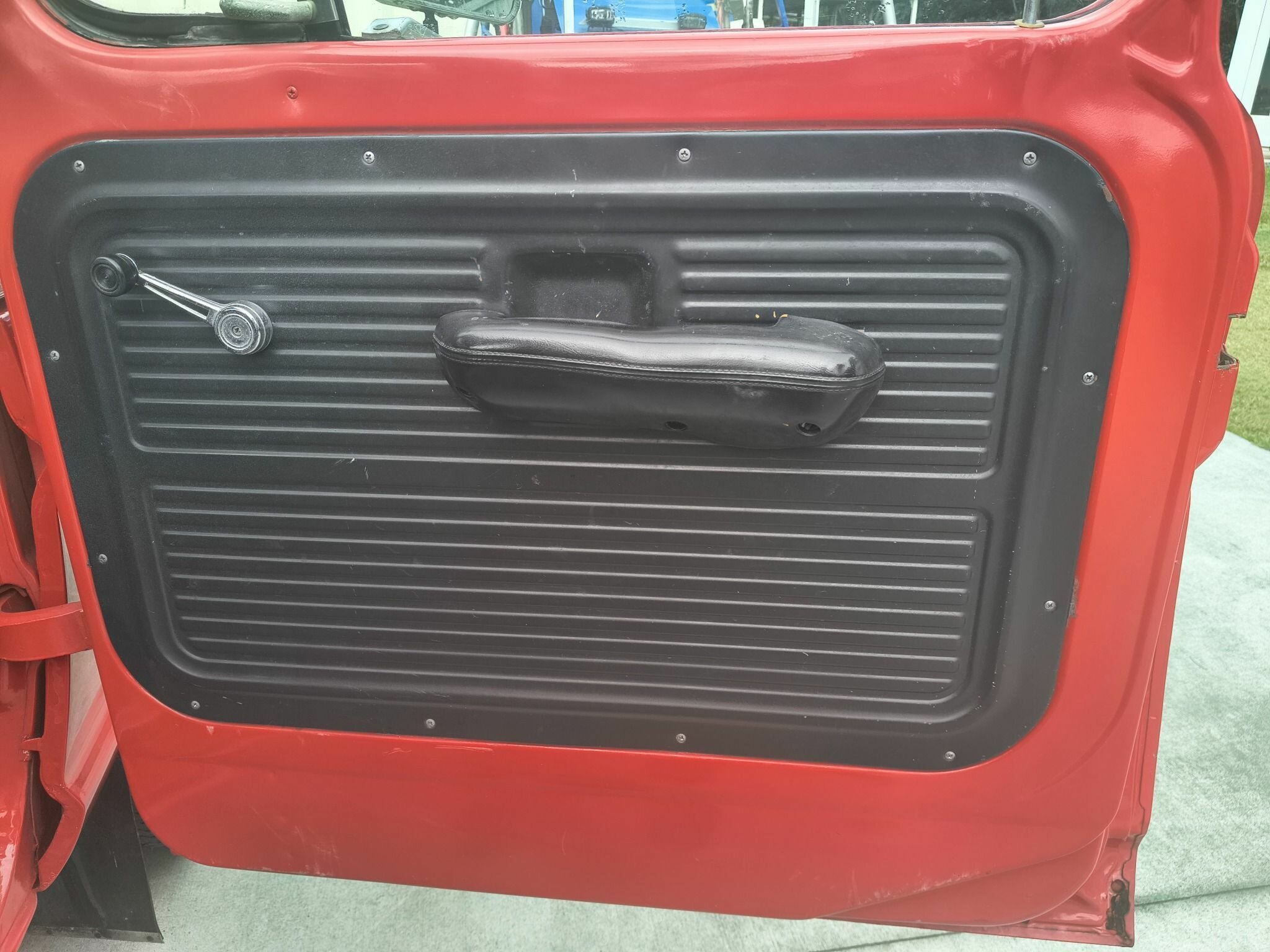 1972 FORD F250 4 SP MANUAL C/CHAS TRAY