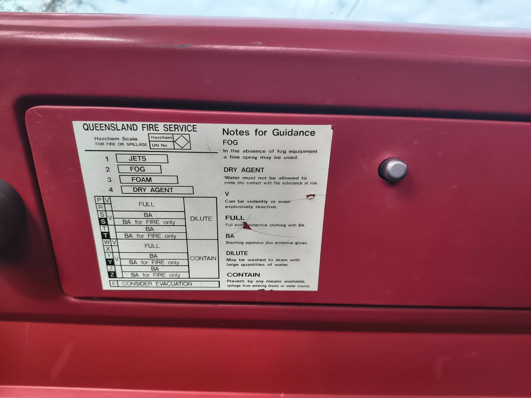 1972 FORD F250 4 SP MANUAL C/CHAS TRAY