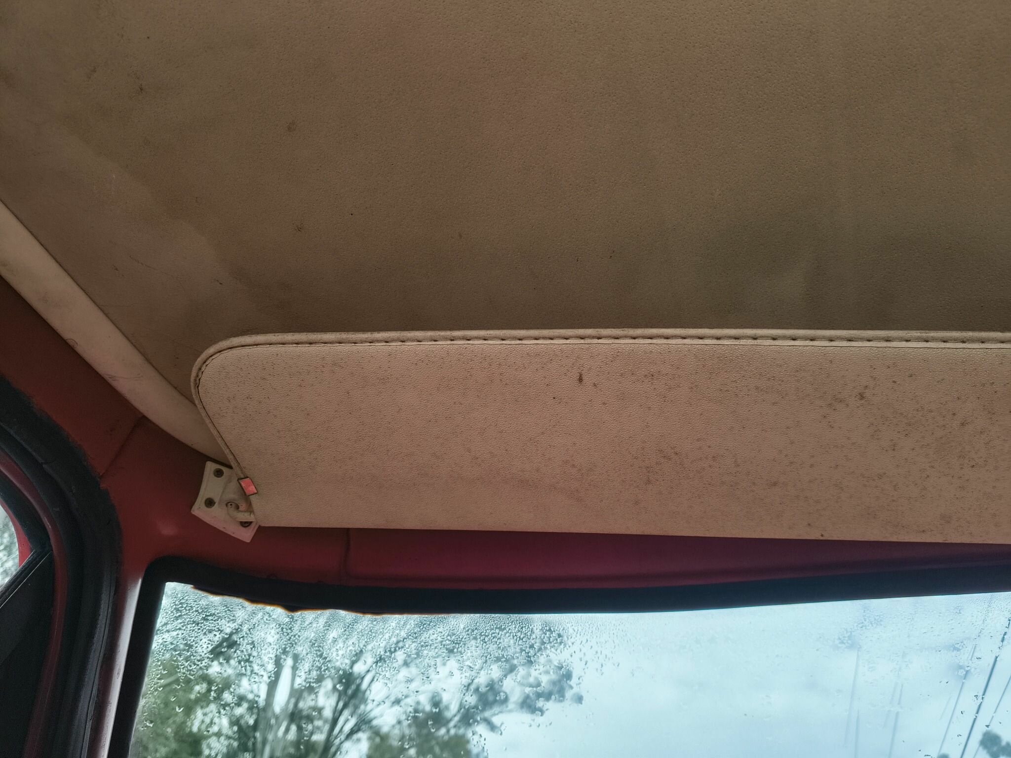 1972 FORD F250 4 SP MANUAL C/CHAS TRAY