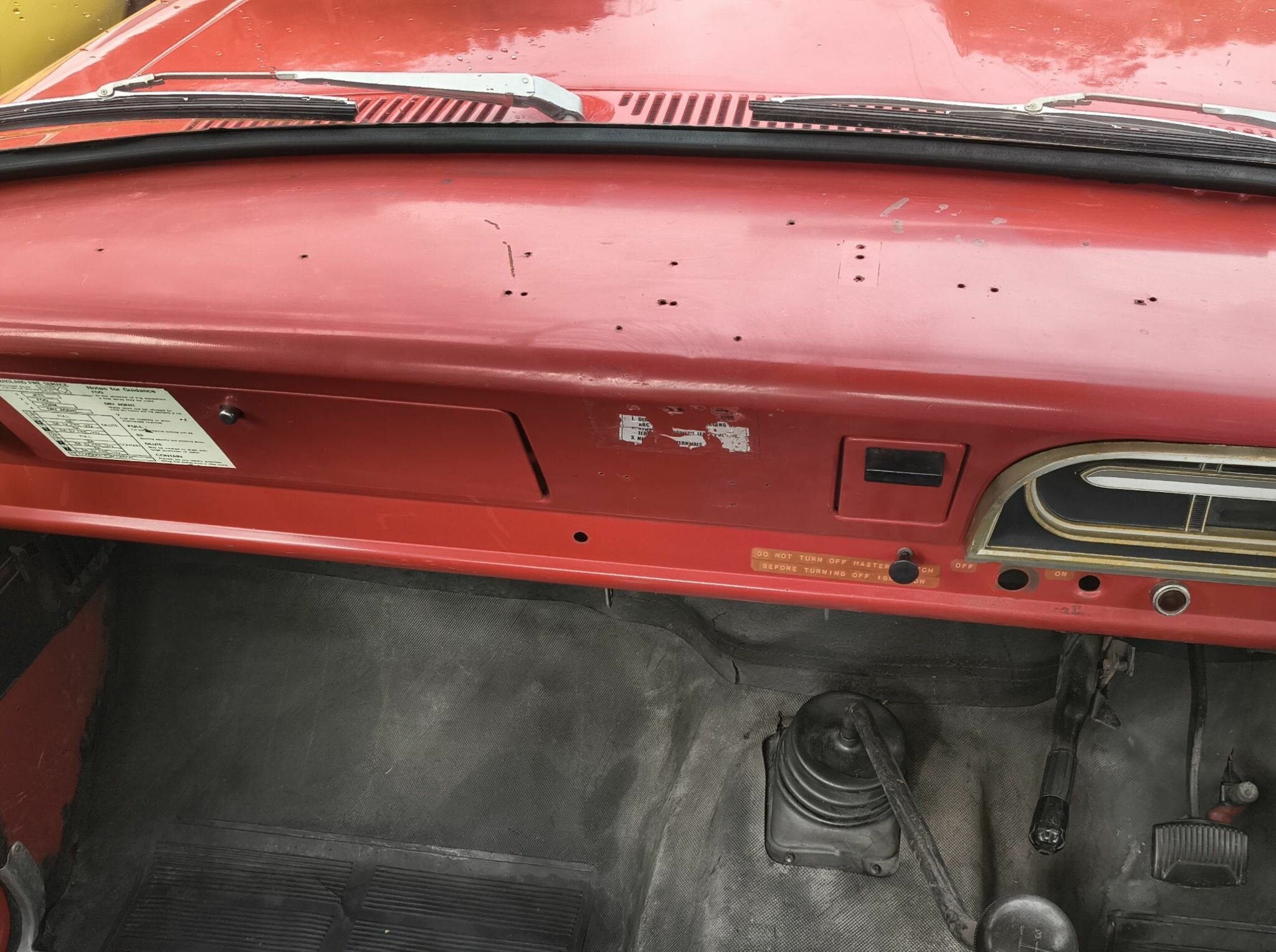 1972 FORD F250 4 SP MANUAL C/CHAS TRAY