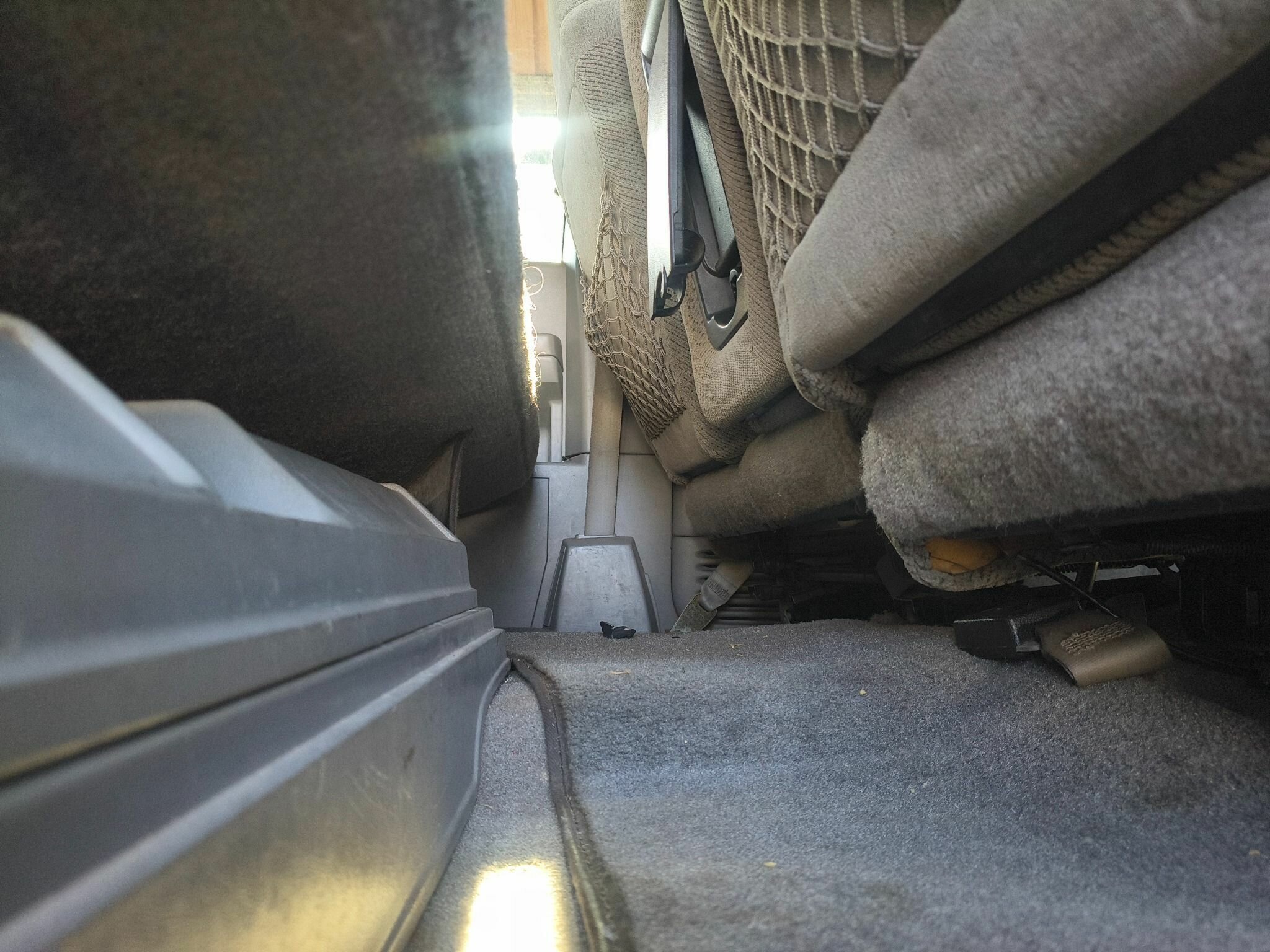 1989 GMC SIERRA C1500 AUTOMATIC 2D SPACE CAB UTILITY