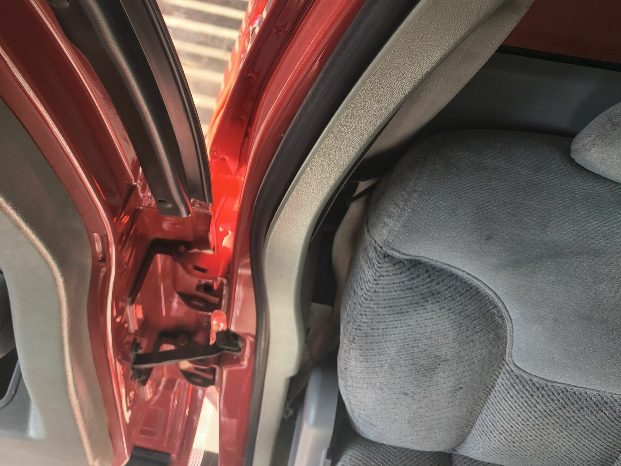 1989 GMC SIERRA C1500 AUTOMATIC 2D SPACE CAB UTILITY