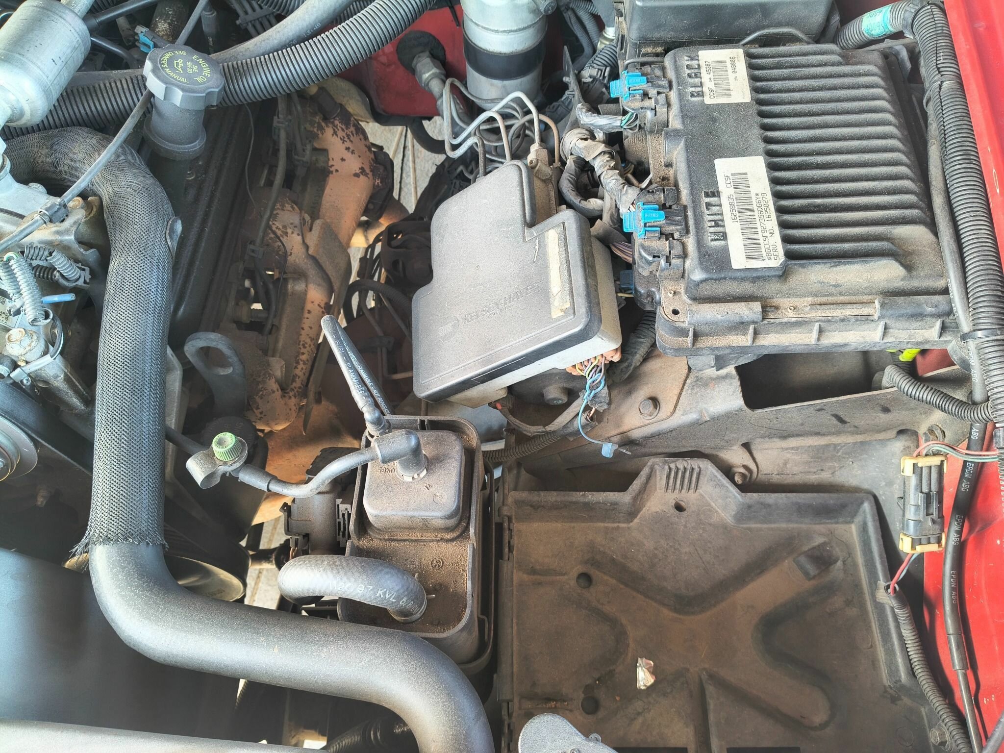 1989 GMC SIERRA C1500 AUTOMATIC 2D SPACE CAB UTILITY