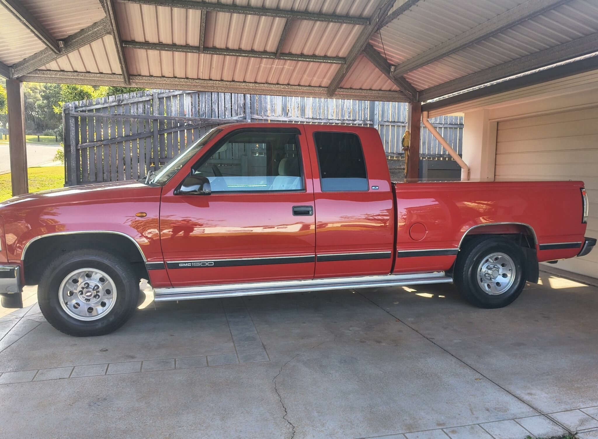 1989 GMC SIERRA C1500 AUTOMATIC 2D SPACE CAB UTILITY