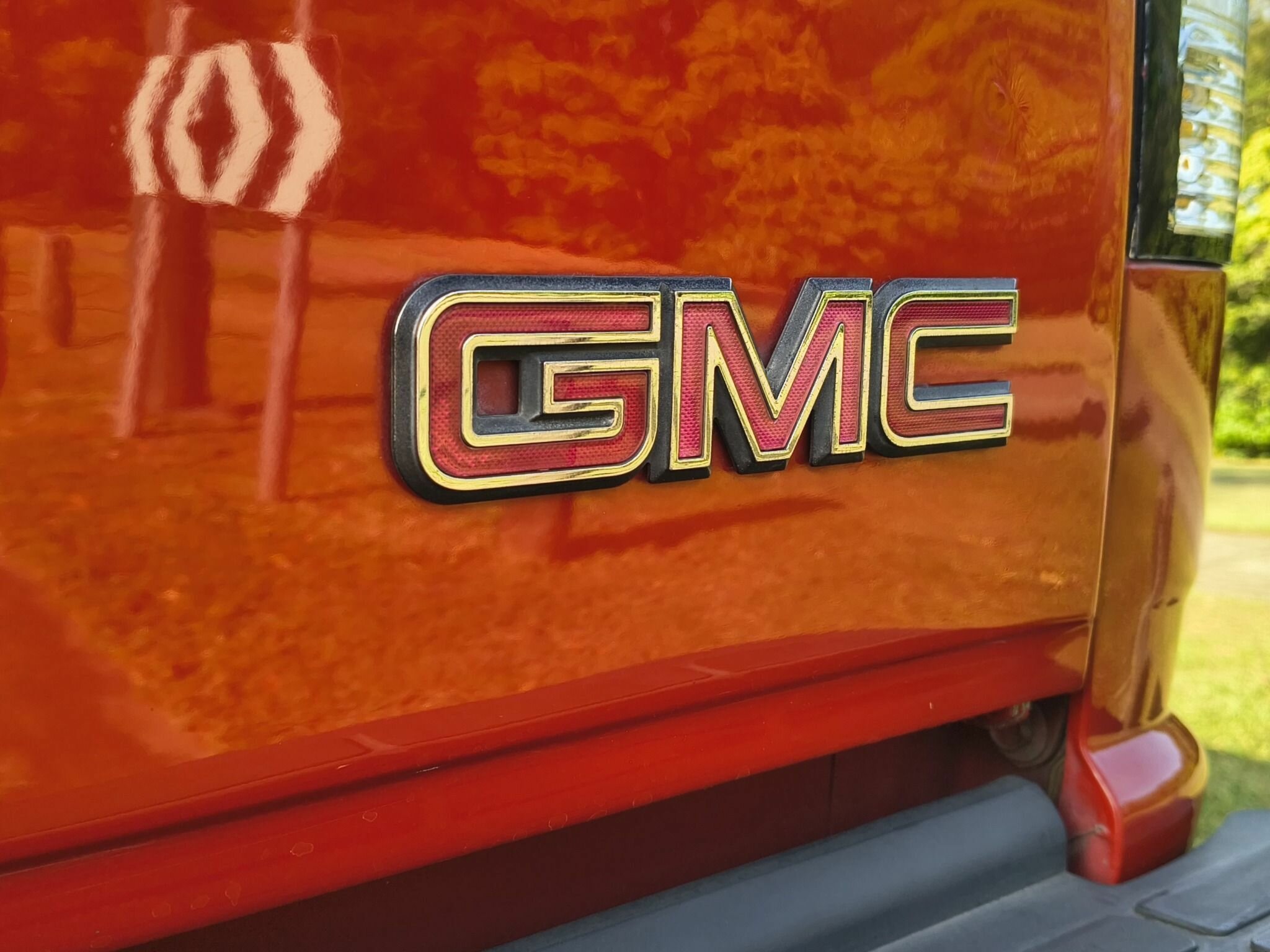 1989 GMC SIERRA C1500 AUTOMATIC 2D SPACE CAB UTILITY