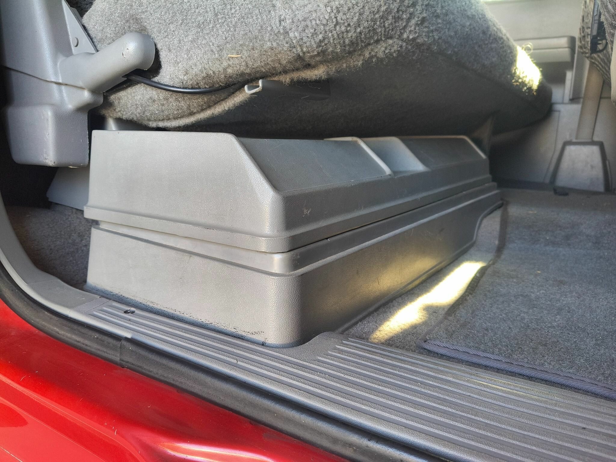 1989 GMC SIERRA C1500 AUTOMATIC 2D SPACE CAB UTILITY