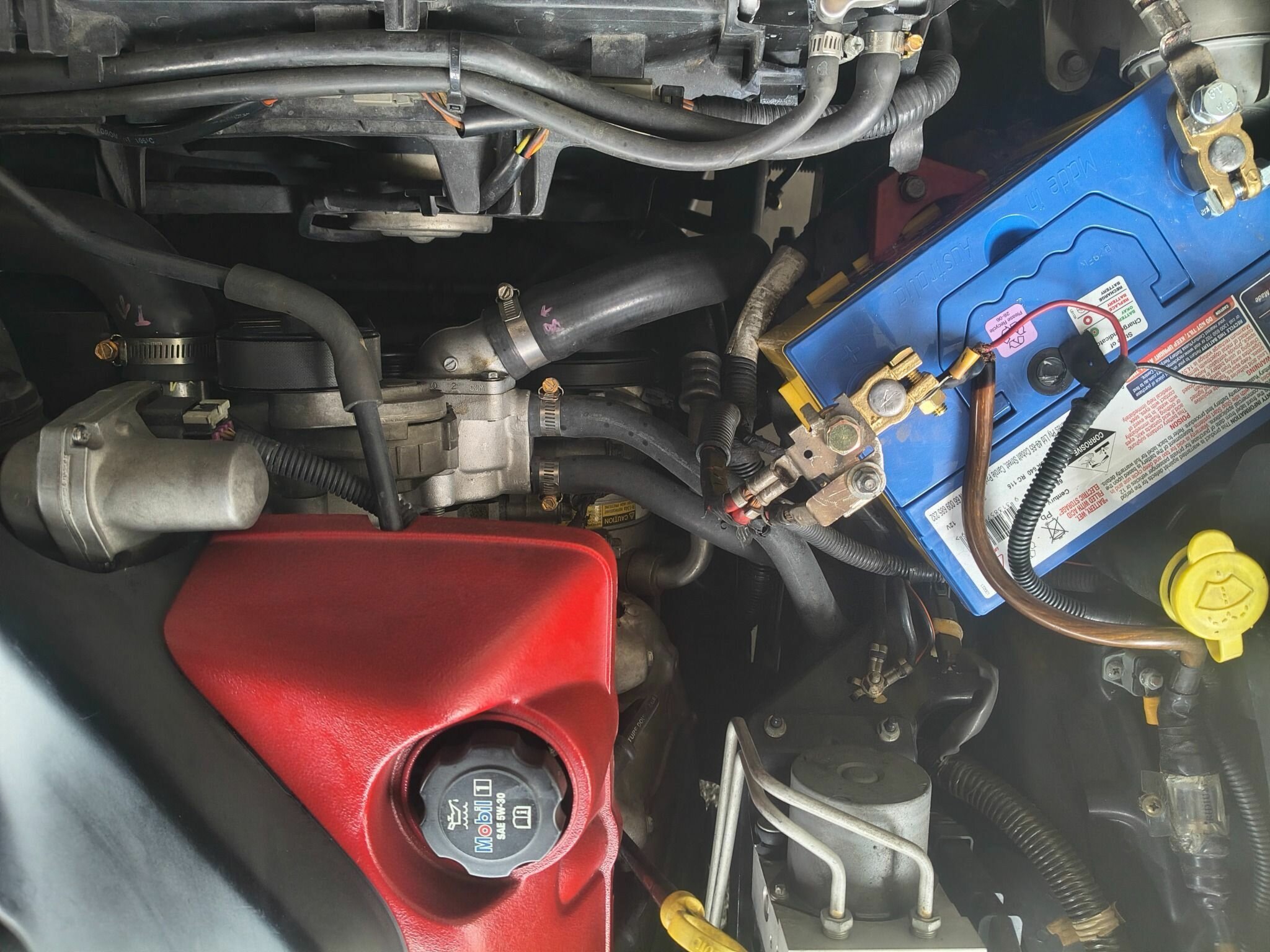 2006 HSV MALOO Z SERIES R8 6 SP MANUAL UTILITY