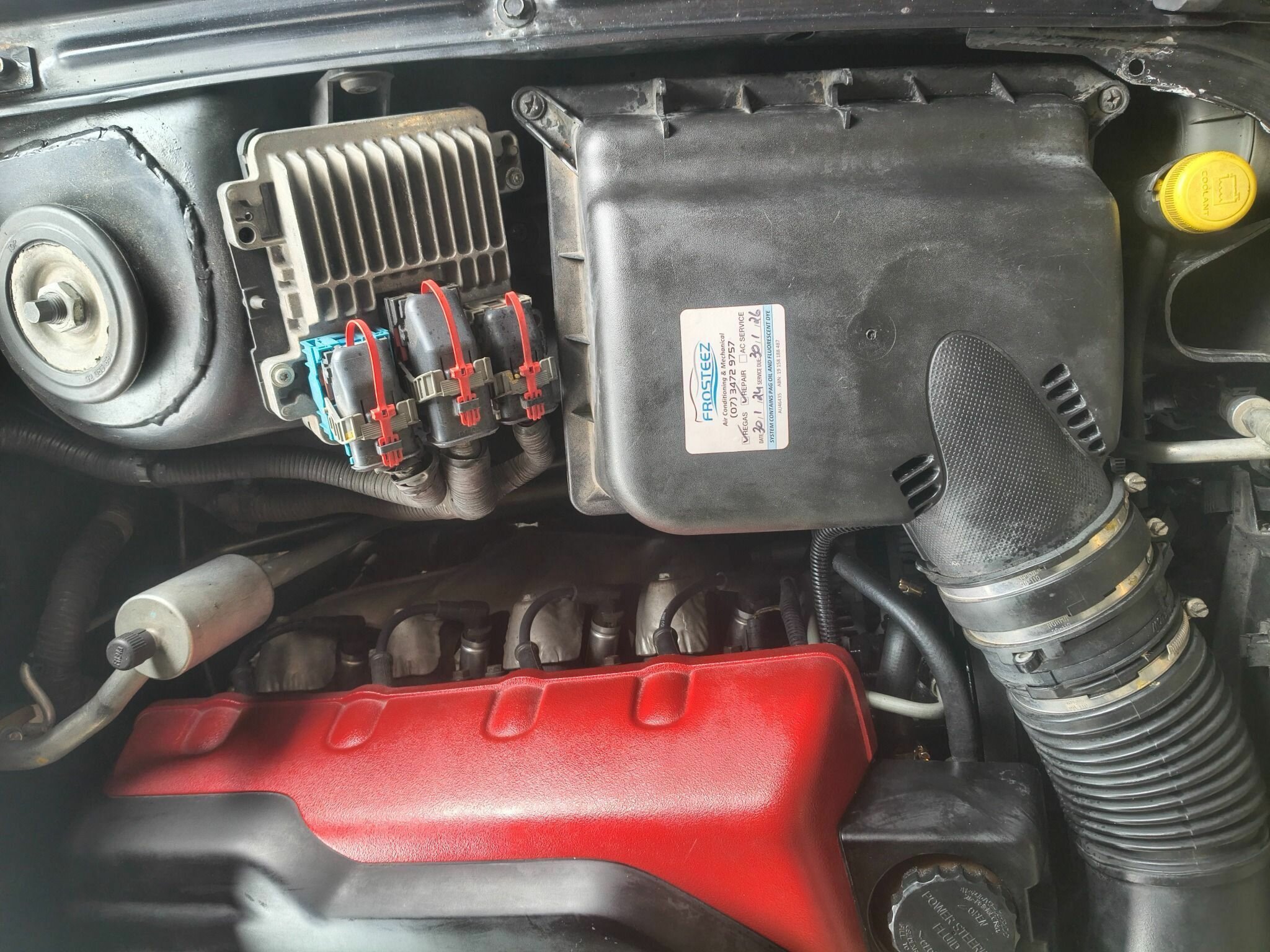 2006 HSV MALOO Z SERIES R8 6 SP MANUAL UTILITY
