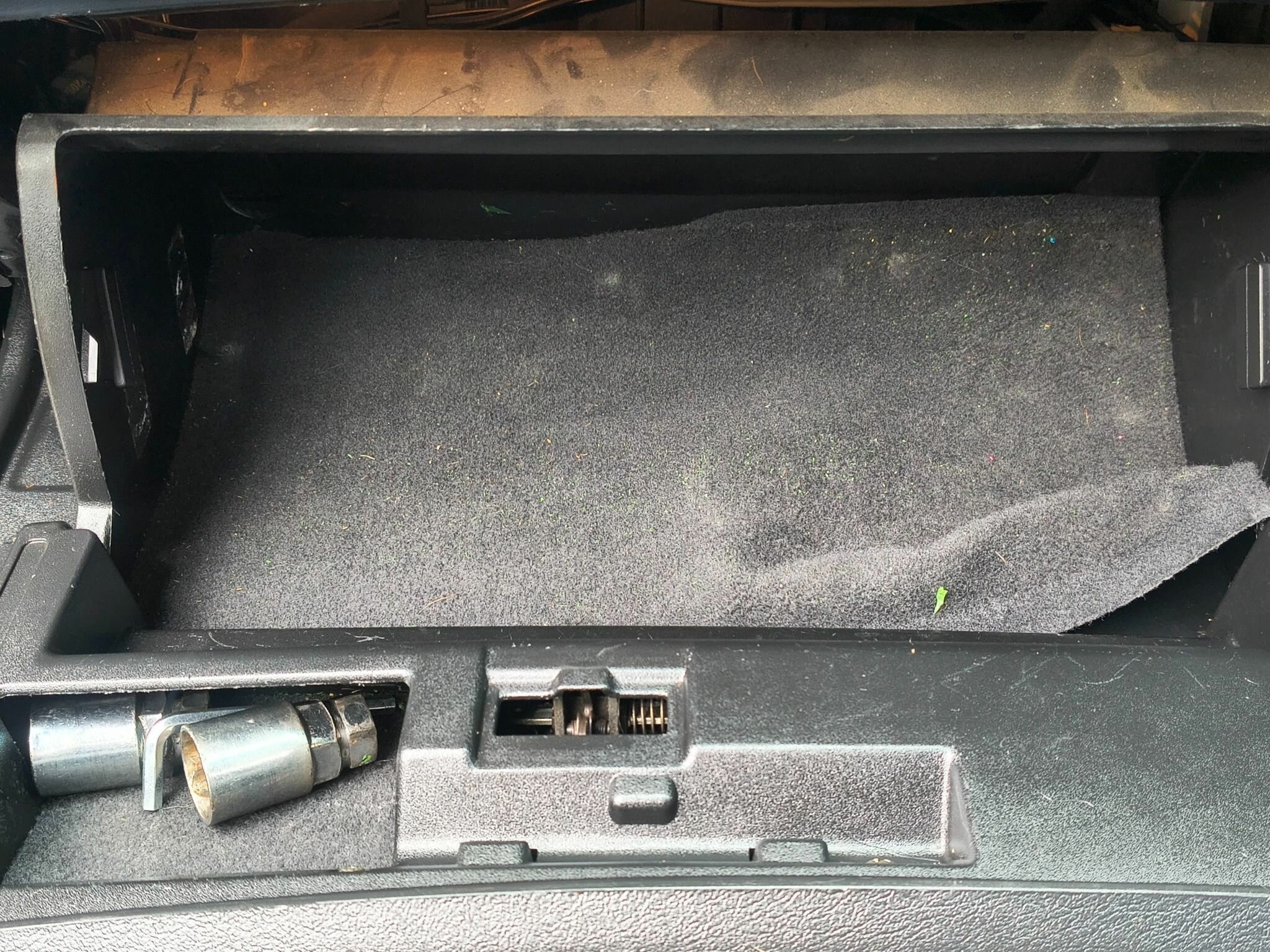 2006 HSV MALOO Z SERIES R8 6 SP MANUAL UTILITY