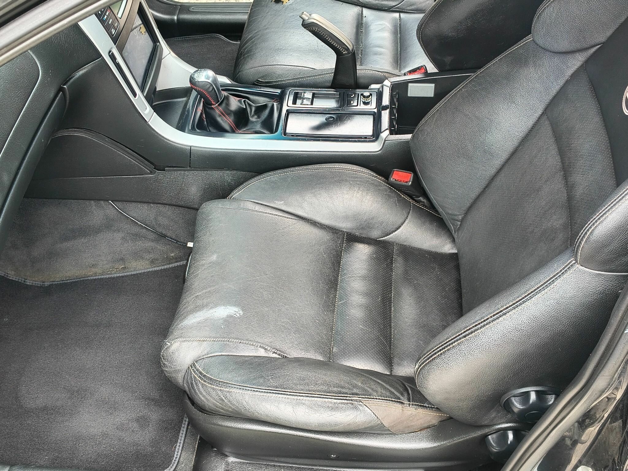 2006 HSV MALOO Z SERIES R8 6 SP MANUAL UTILITY