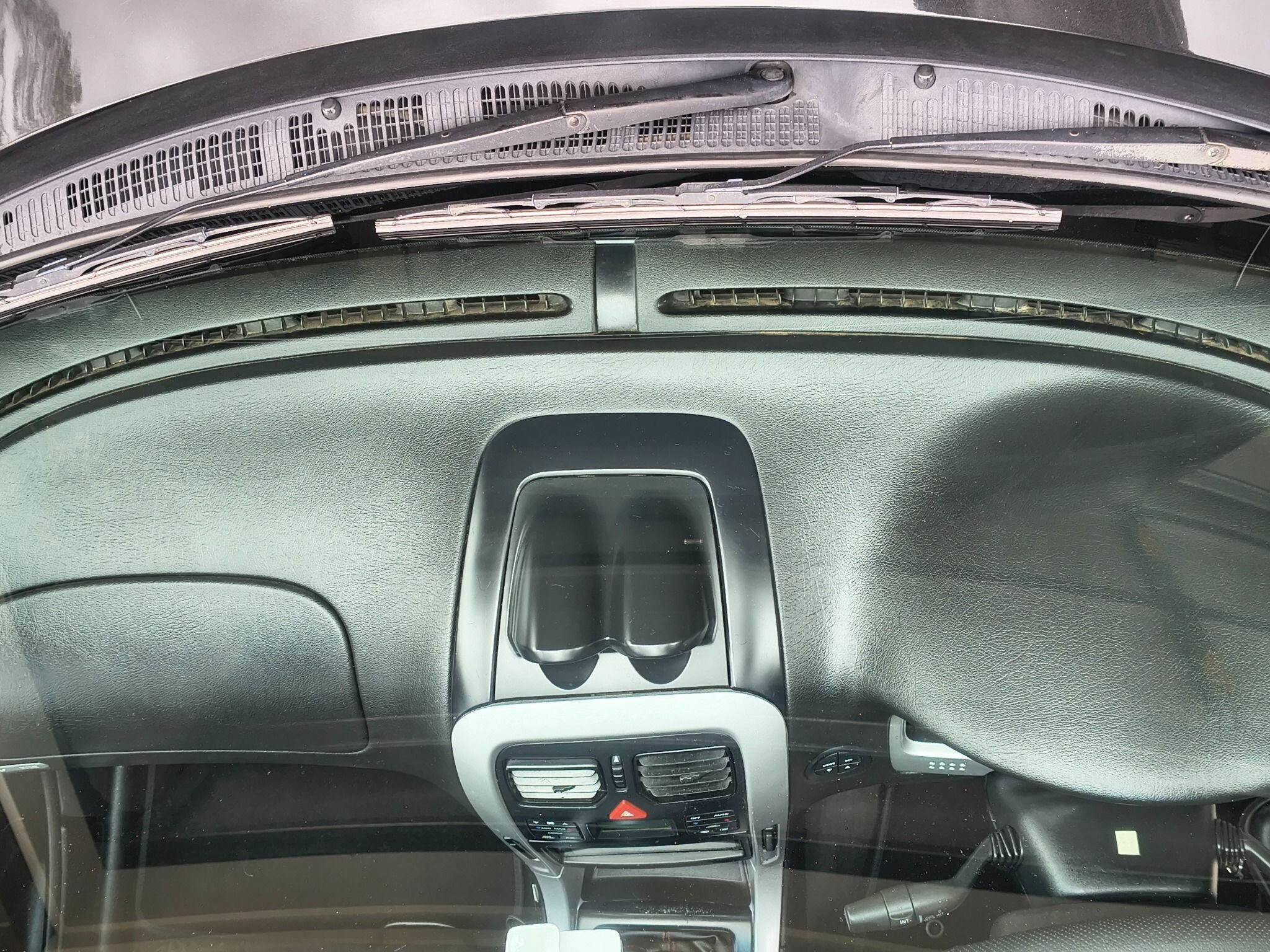 2006 HSV MALOO Z SERIES R8 6 SP MANUAL UTILITY