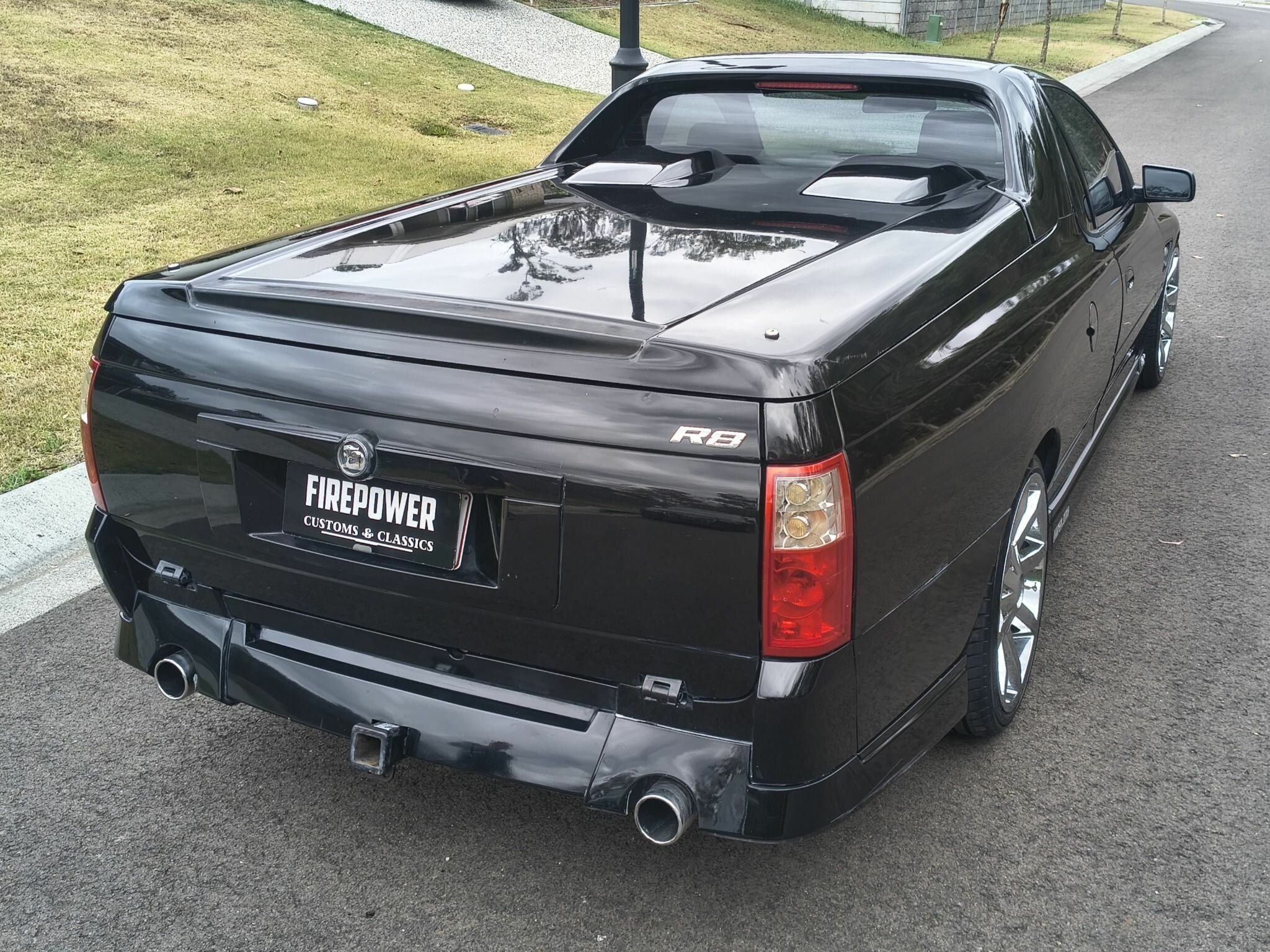 2006 HSV MALOO Z SERIES R8 6 SP MANUAL UTILITY