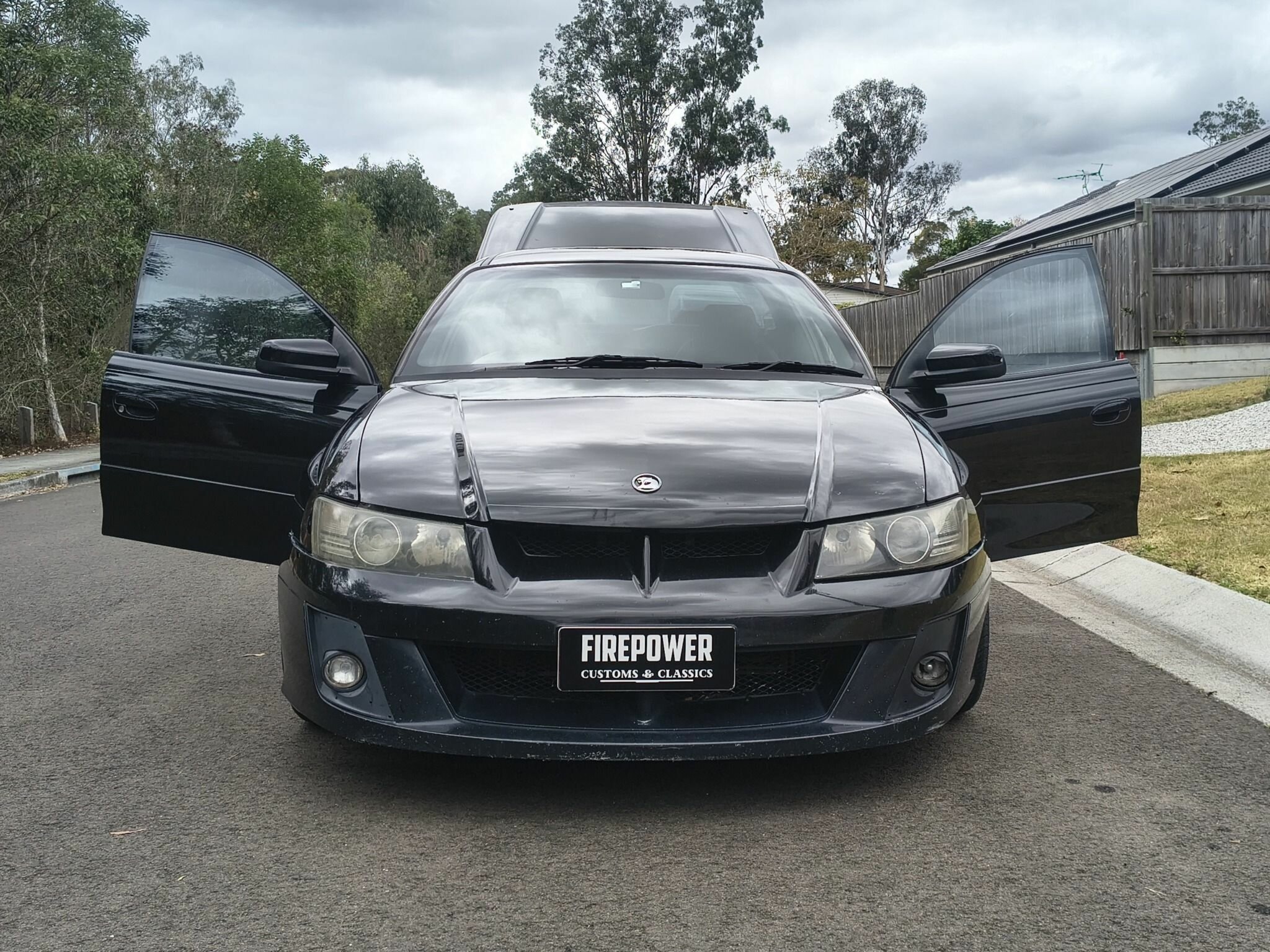 2006 HSV MALOO Z SERIES R8 6 SP MANUAL UTILITY