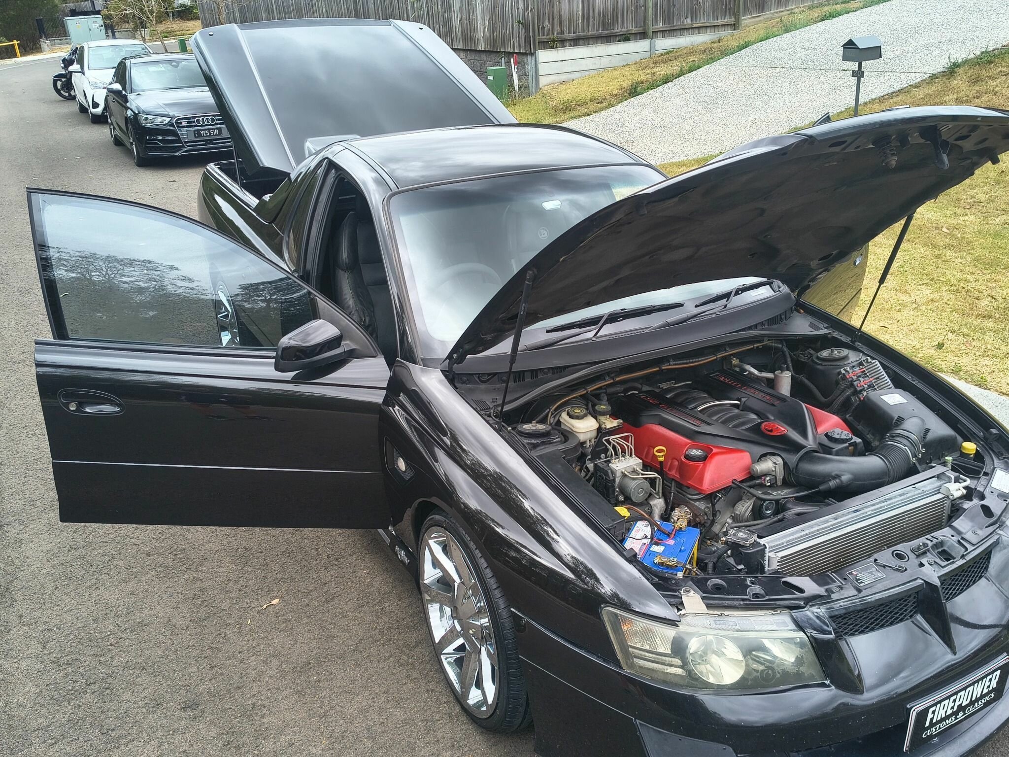 2006 HSV MALOO Z SERIES R8 6 SP MANUAL UTILITY