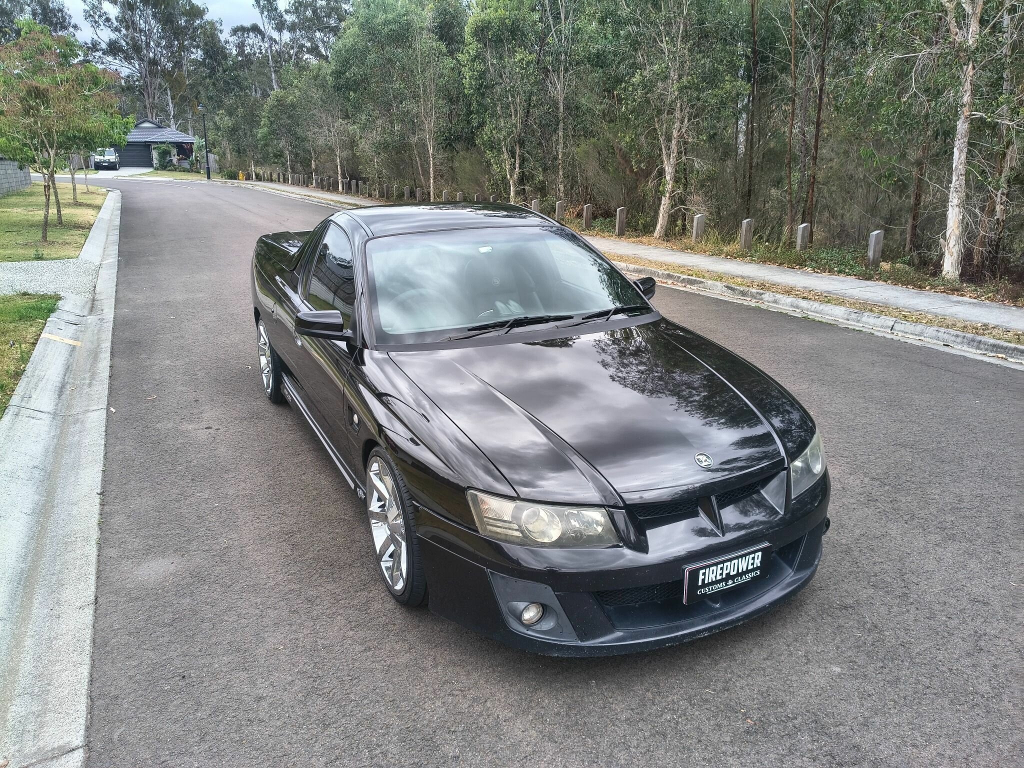 2006 HSV MALOO Z SERIES R8 6 SP MANUAL UTILITY