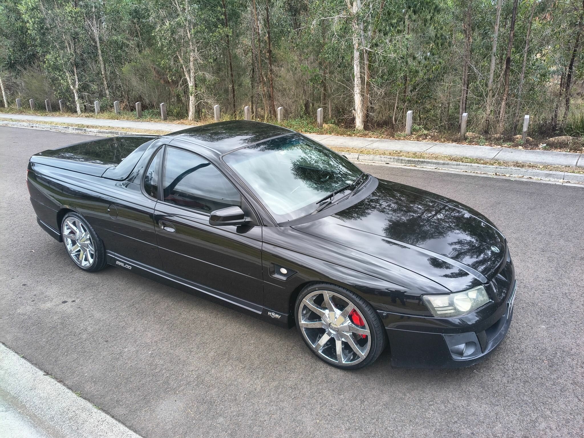 2006 HSV MALOO Z SERIES R8 6 SP MANUAL UTILITY