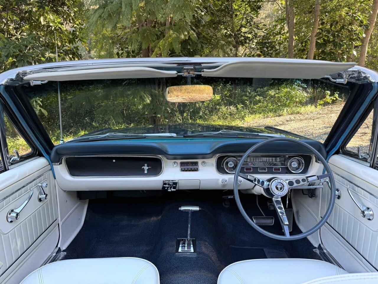 1965 FORD MUSTANG 3 SP AUTOMATIC 2D CONVERTIBLE
