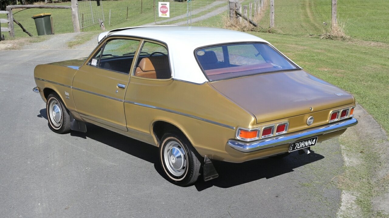 1972 HOLDEN TORANA LJ DELUXE 4 SP MANUAL 2D COUPE