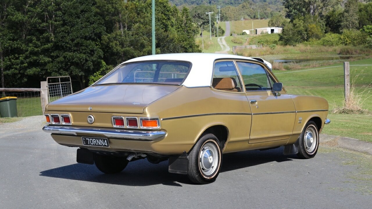 1972 HOLDEN TORANA LJ DELUXE 4 SP MANUAL 2D COUPE
